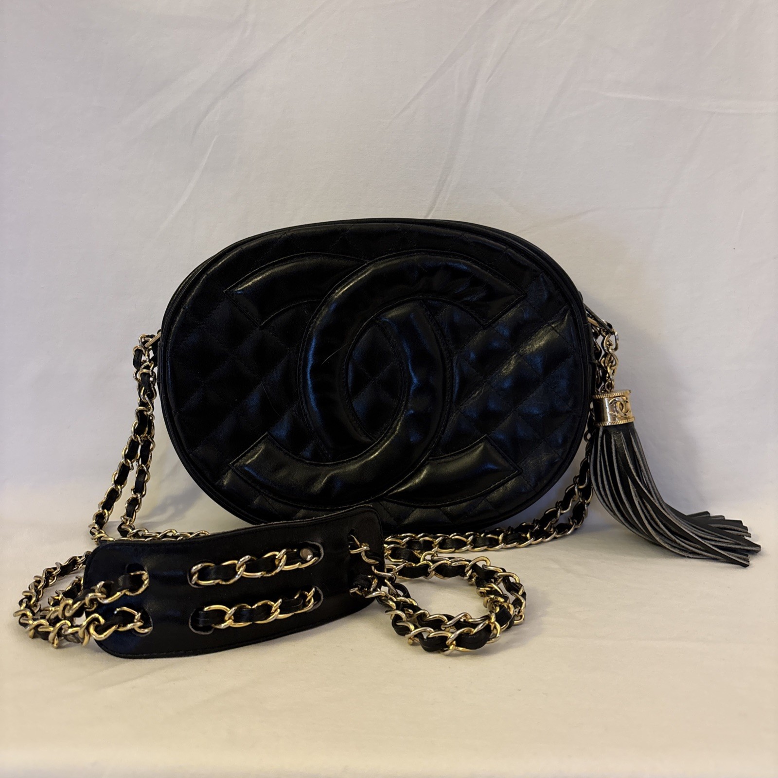 Chanel Classic oval Flap Bag Black QuilteLambskin GHW Gold Hardware