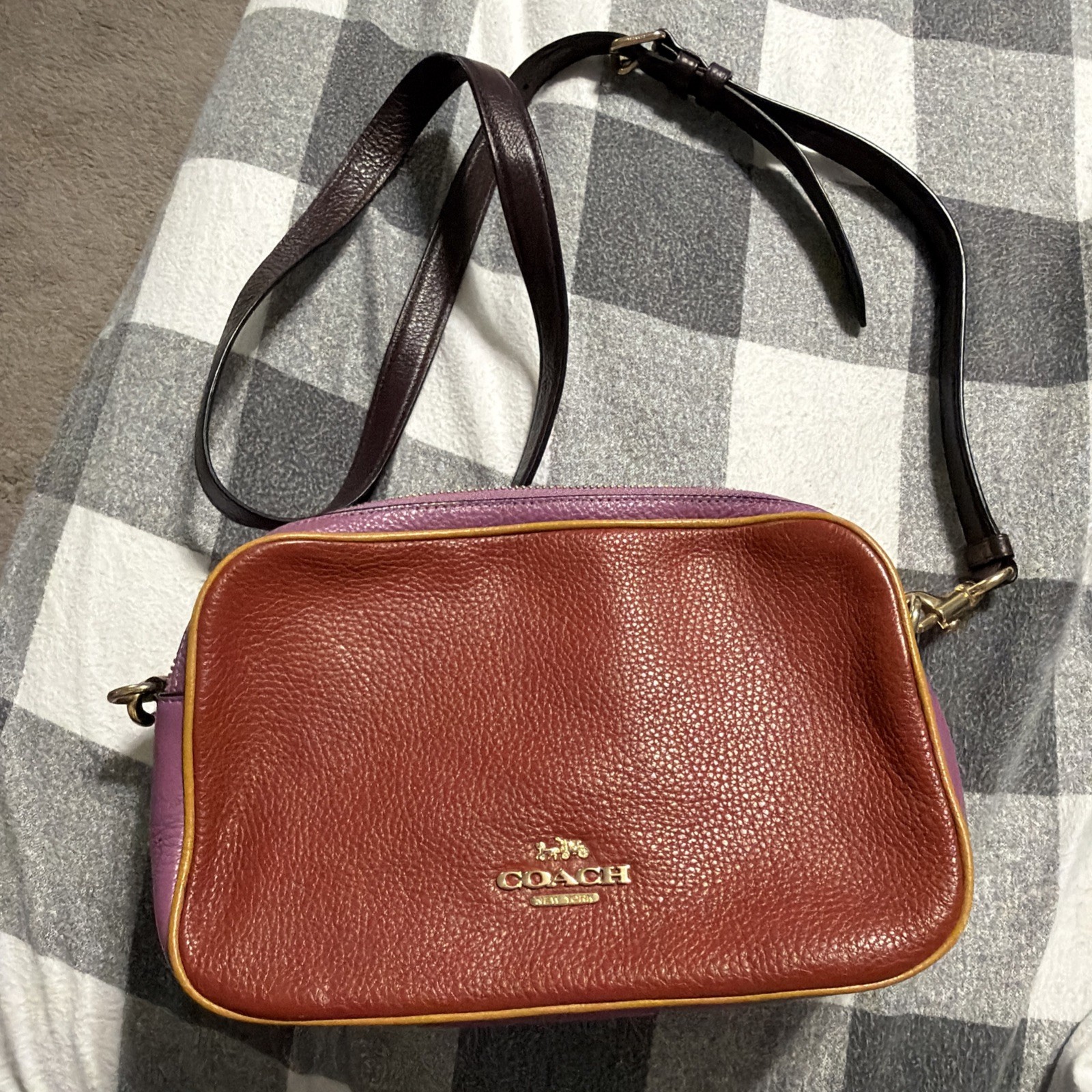 Coach Jes Crossbody In Colorblock Pebble Leather C1570