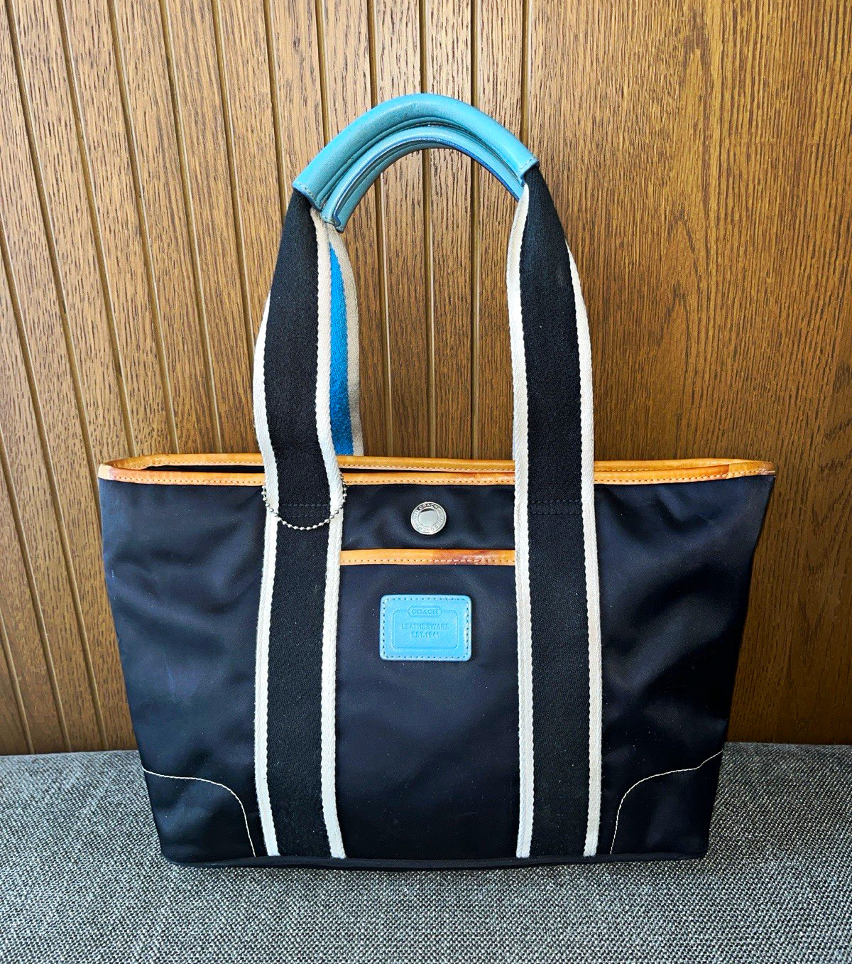 Coach Black Logo Tote Bag Zip Closure Blue Striped Double Handles Bag Charm