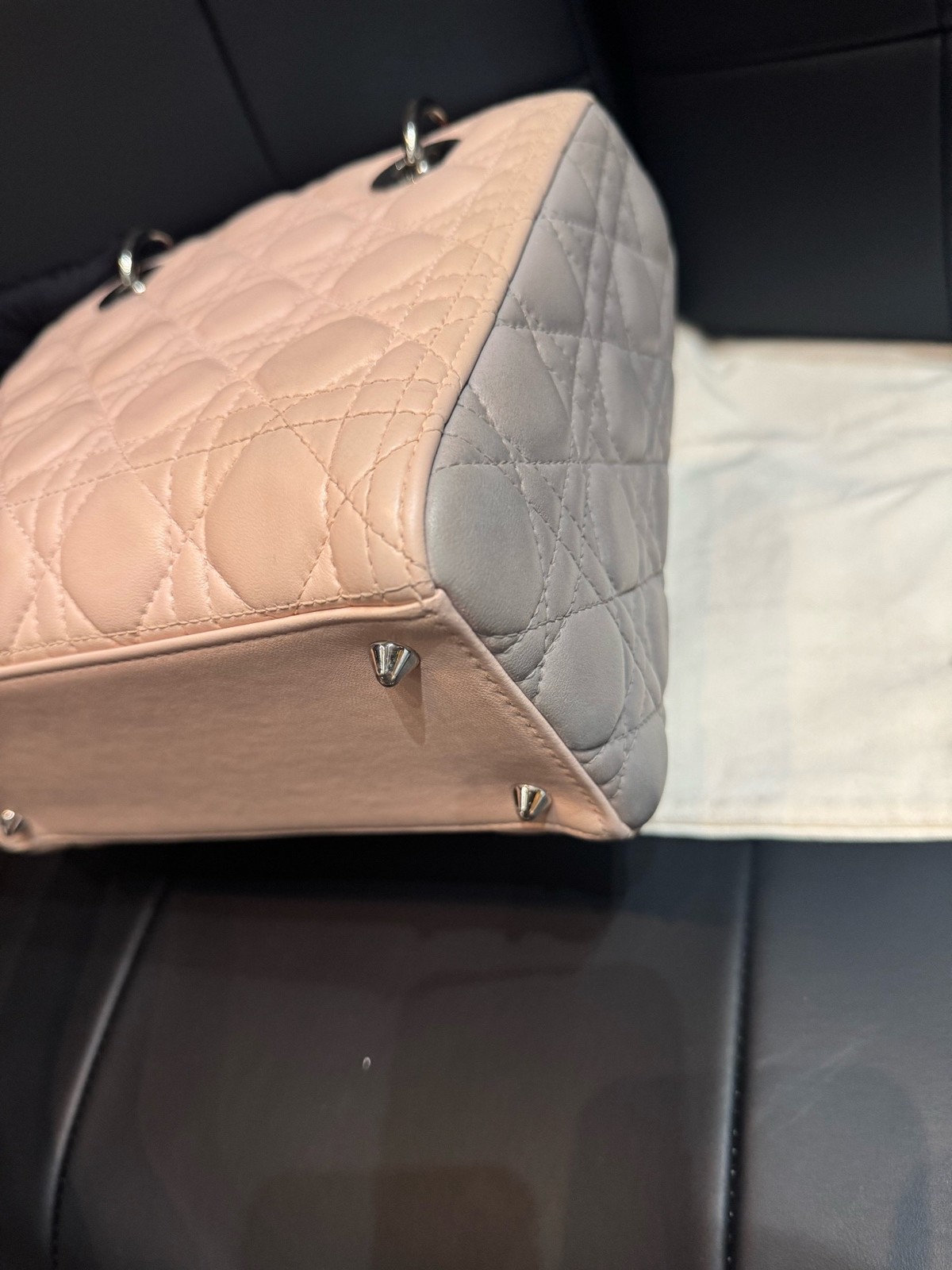 Dior Pre-Owned Authentic Luxury Handbag Colorblock 24×11×20