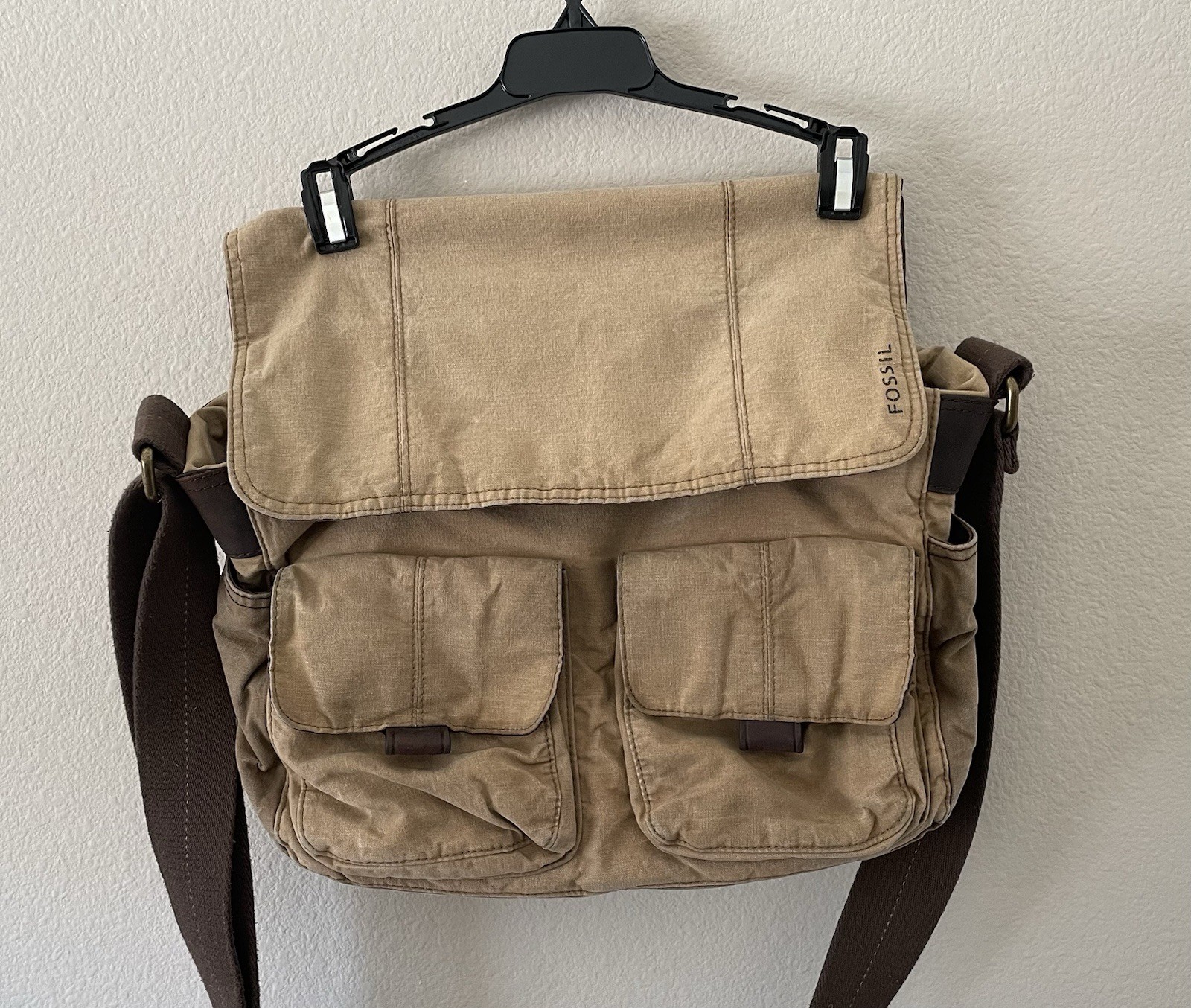 Fossil Large Tan Canvas Messenger Bag 18×12 Adjustable Strap Crossbody Y2K