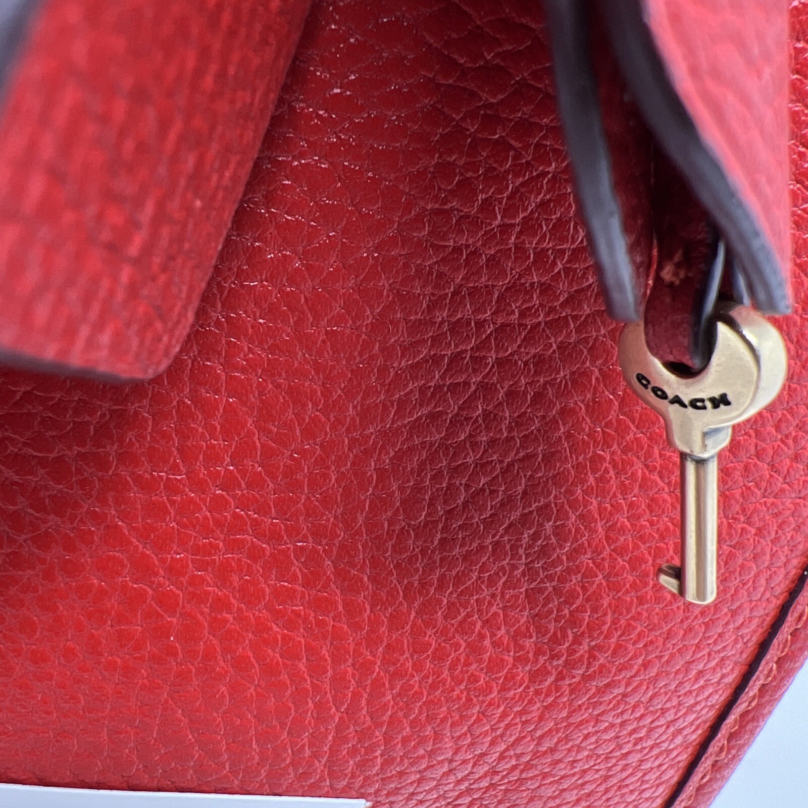 NWT NEW COACH Bag HUGE Handbag Brooke Carryall 28 Crossbody Turn Lock Key Red