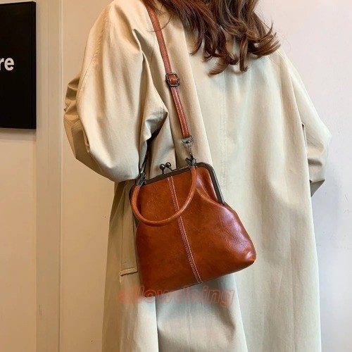 Elegant Kiss Lock Shoulder Bag Large Capacity Retro Chinese Style Crossbody Bag