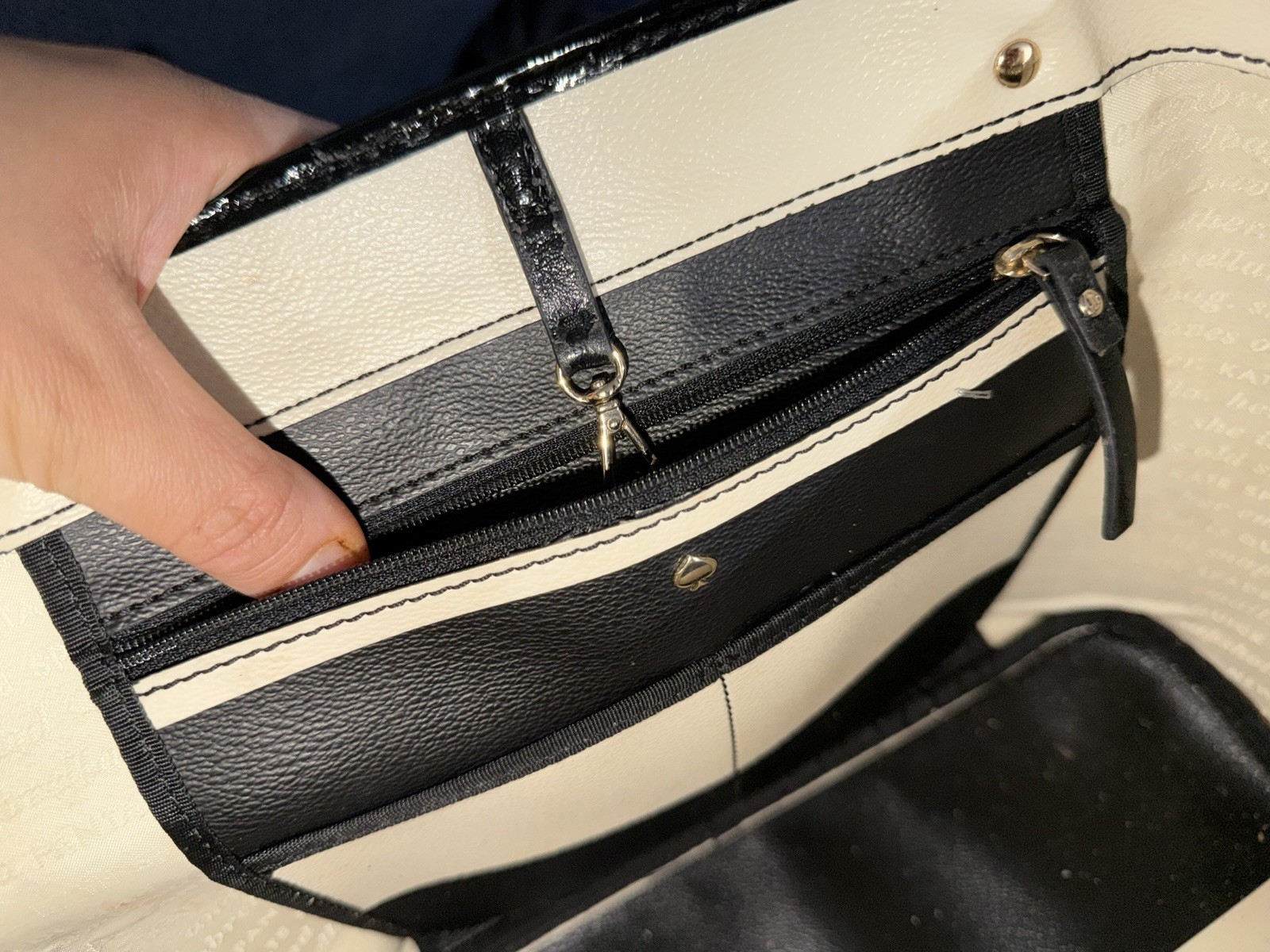 kate spade new york Black/White Stripe Large Tote Zip Detachable Strap