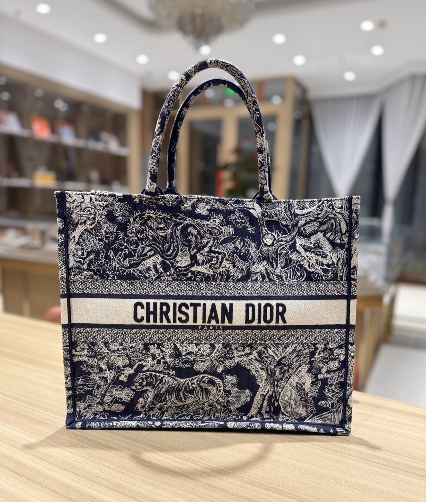 Dior Book Tote Zoo Collection Large Navy Blue Off-White Embroidered Canvas Daily