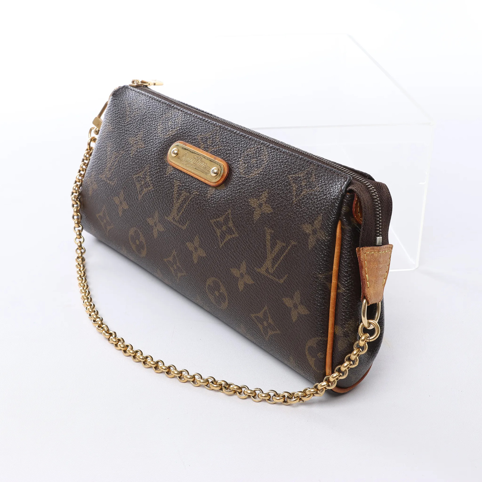 Louis Vuitton Eva Monogram Canvas Handbag in Brown M95567