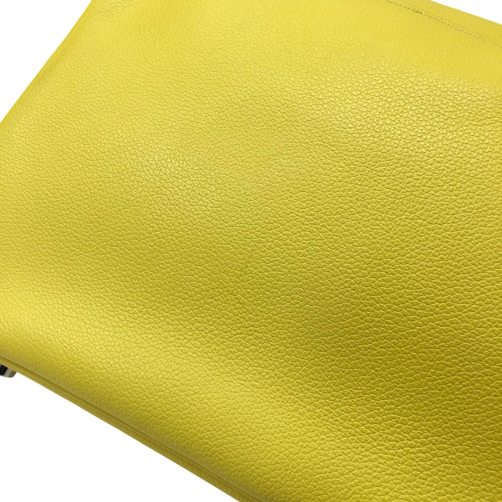 Hermes Lindy 26 Shoulder Bag Handbag Lime Color Evercolor Leather Z Stamp 99