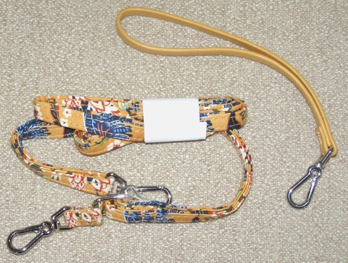 Vera Bradley – RFID All in One Crossbody Bag – RARE French Hens – NEW WITH TAGS!