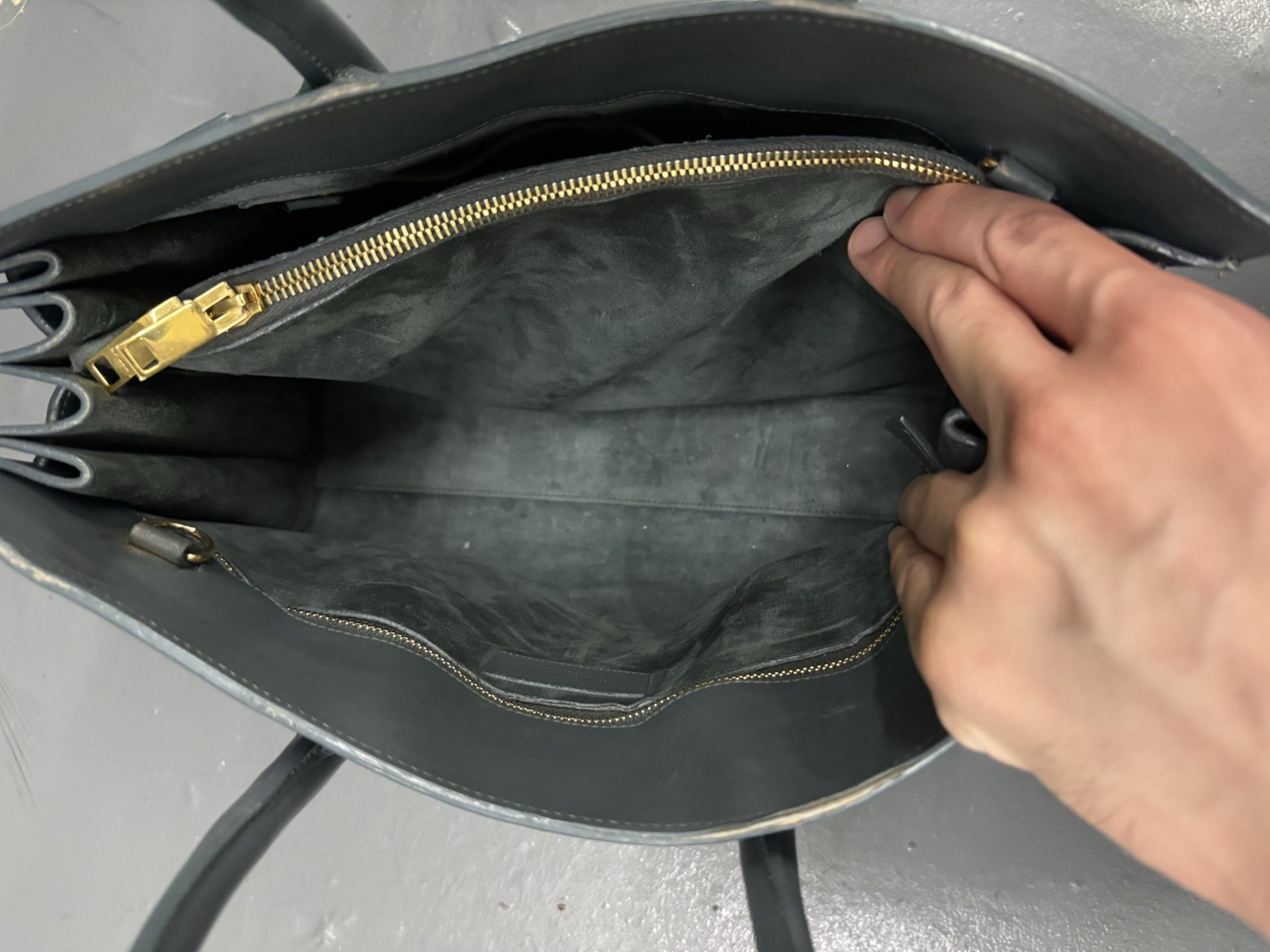 Saint Laurent Hedi Slimane Sac de Jour Leather Small Grey Handbag Women’s Used