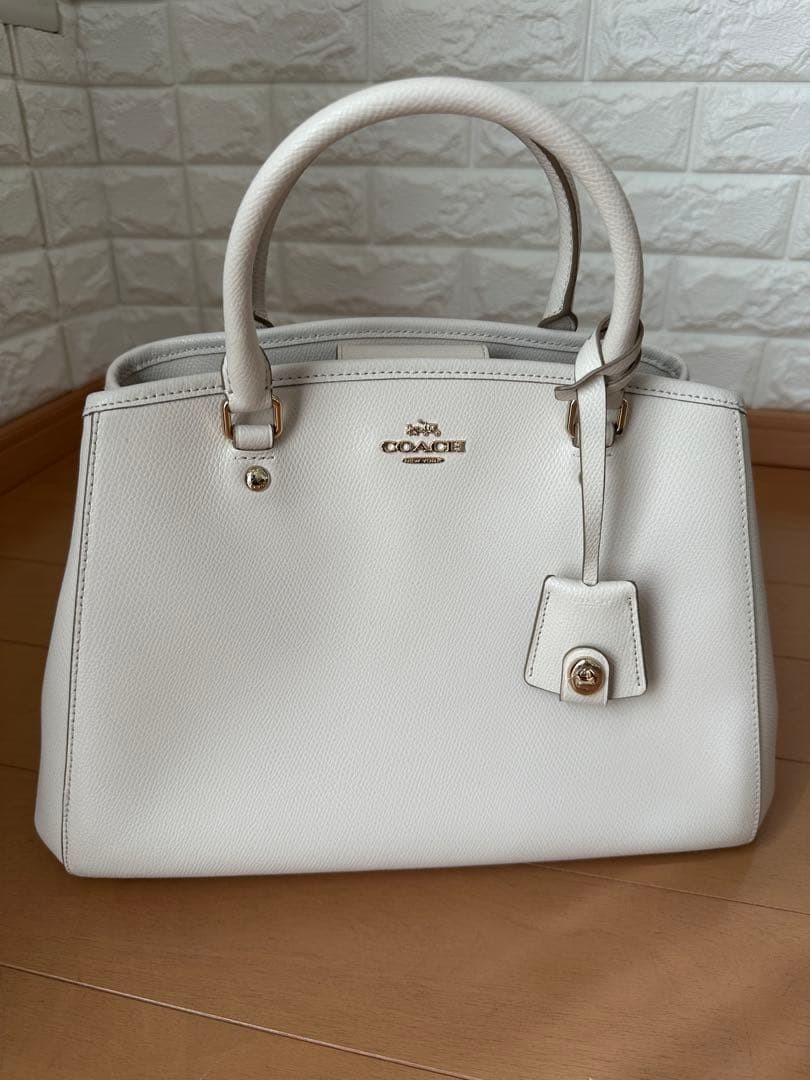 COACH White Leather Handbag
