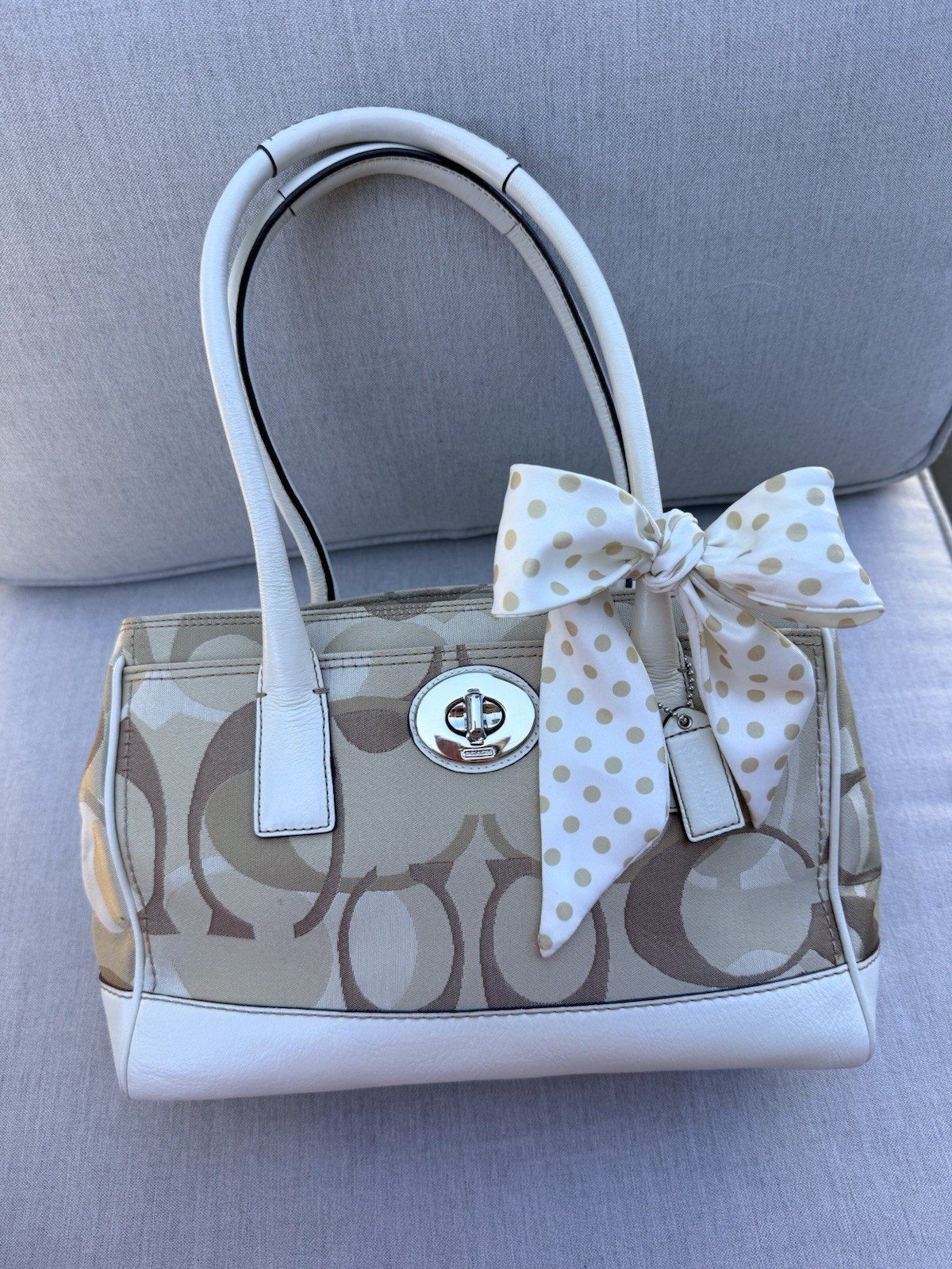 Vintage Coach Hamptons Madeline Tote Signature Canvas Cream Leather Purse Bag