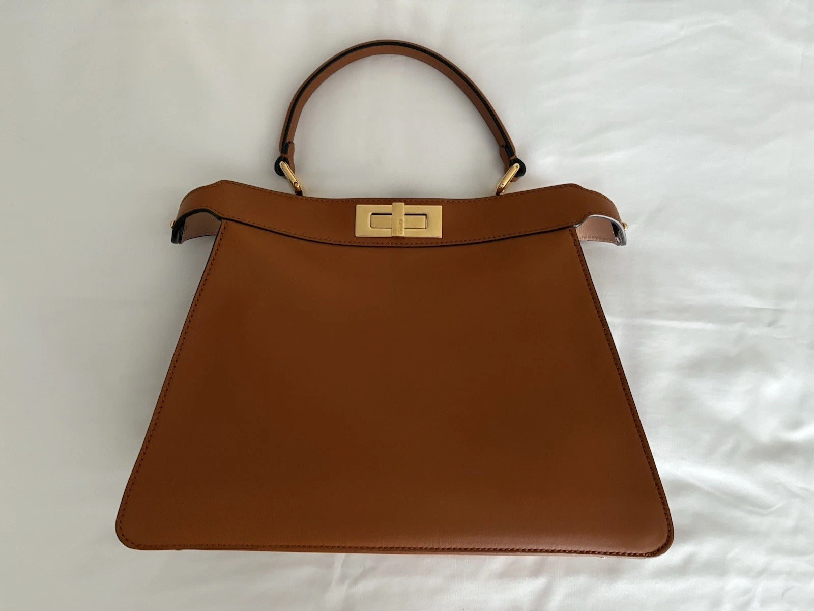Fendi Peekaboo Shoulder Bag Medium Brown Leather