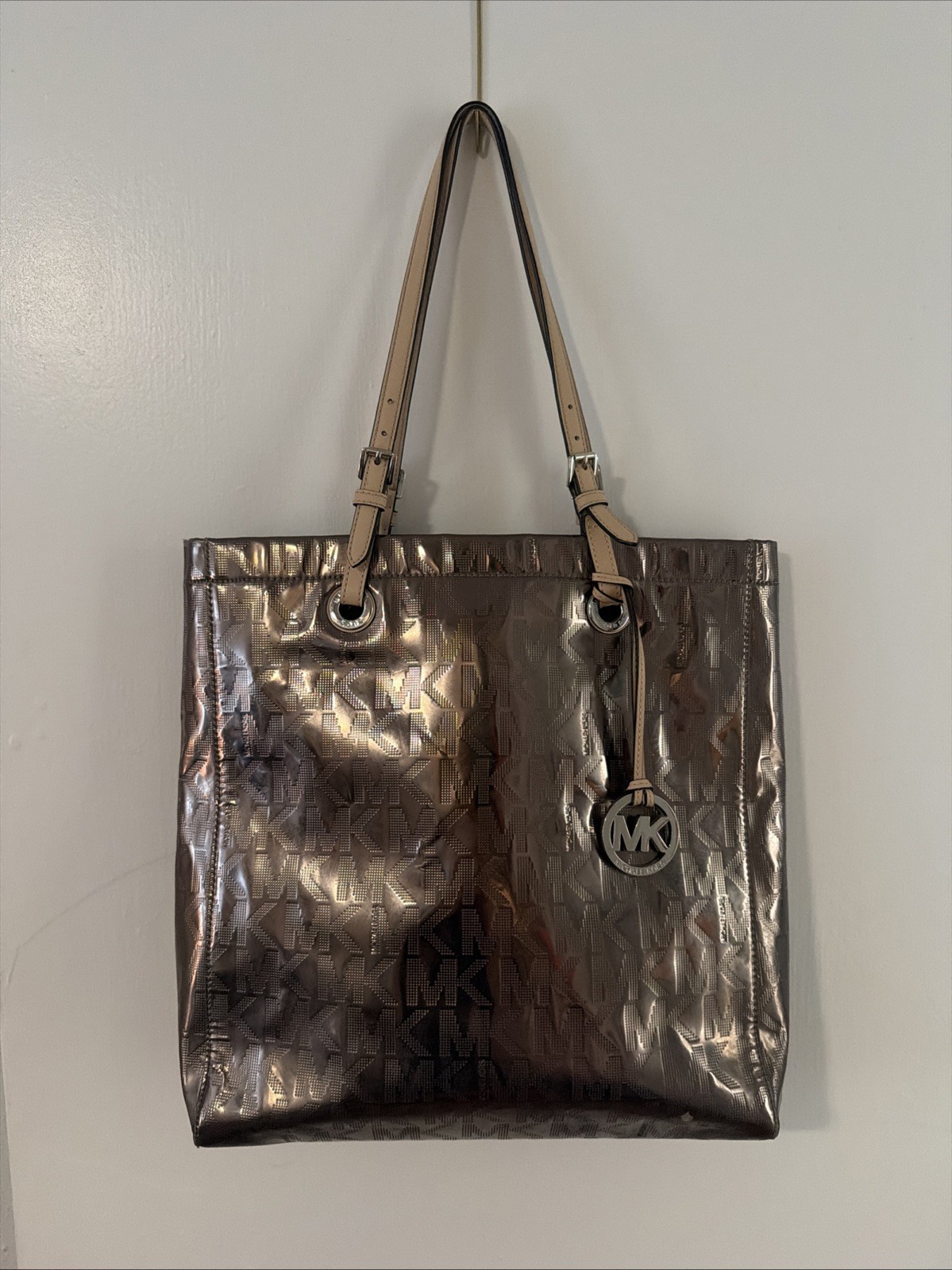Michael Kors Jet Set Chain Tote In Mirror Metallic Gunmetal With Charm – Mint!