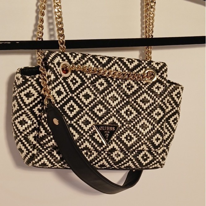 GUESS Small Shoulder Bag Black/White Geometric Gold Chain Strap