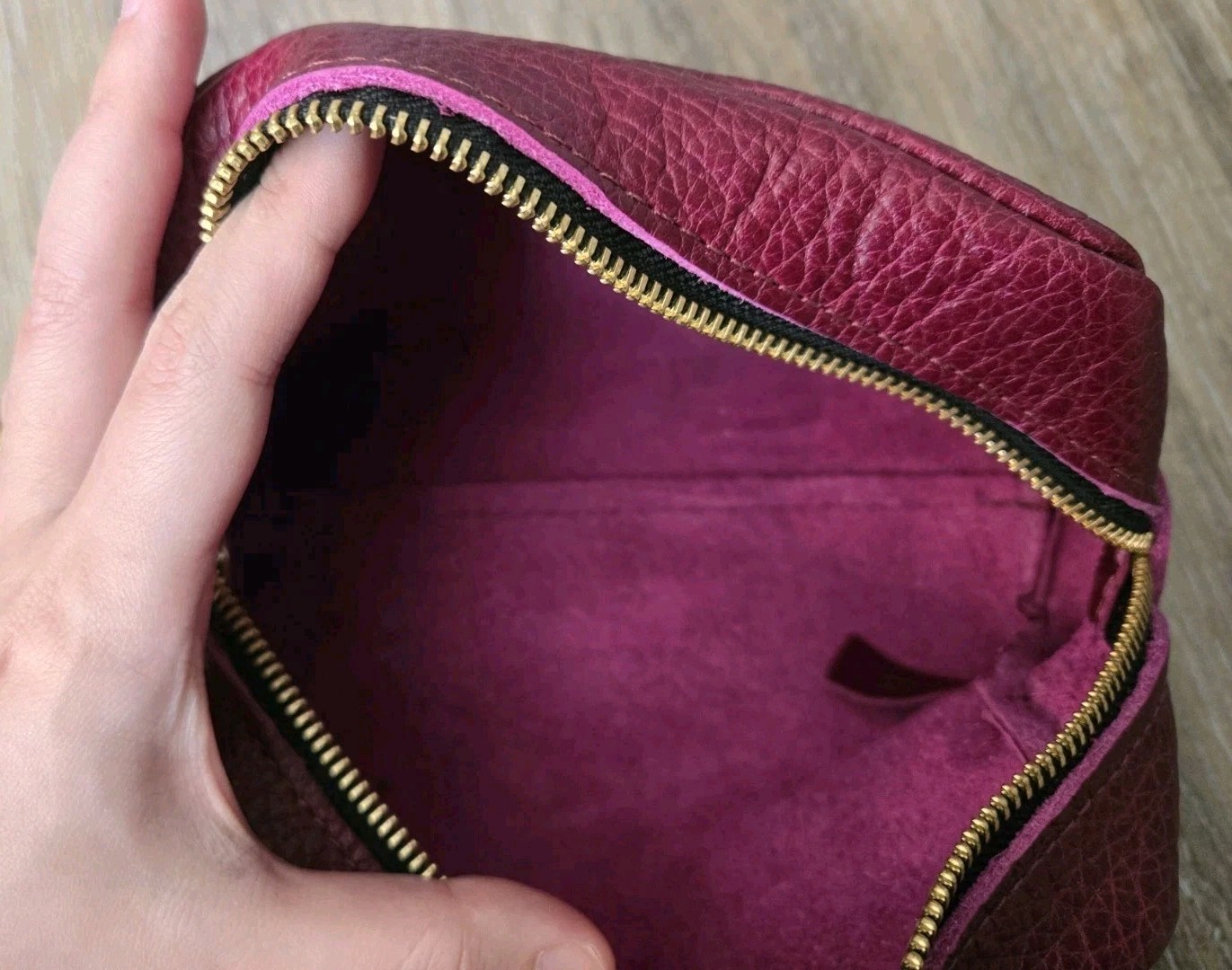 New Portland Leather Goods PLG Large Roswell Pouch Astra deep magenta pebble
