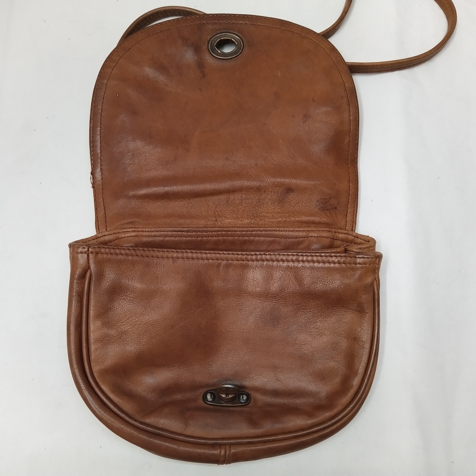 No 58 Brown Leather Turnlock Flap Closure Crossbody Bag – Vintage