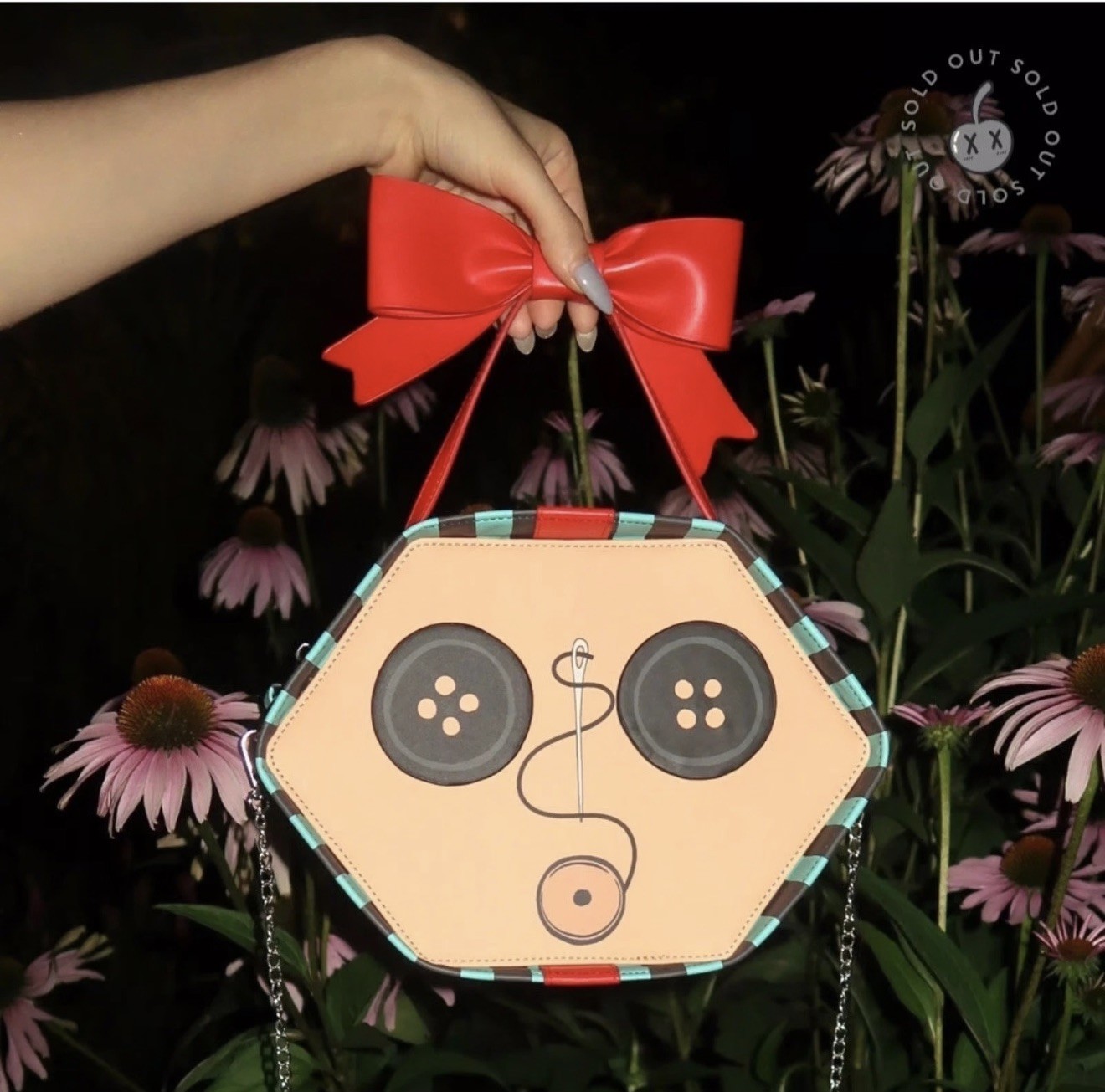 Cakeworthy Coraline Button Box Crossbody NWT