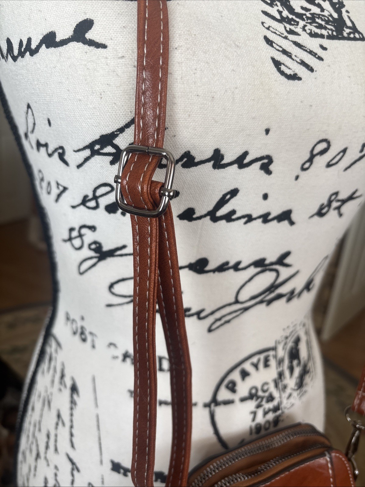Womens Crossbody Leather Brown Bag 5″ X 7″ Double Zippers Cell Phone