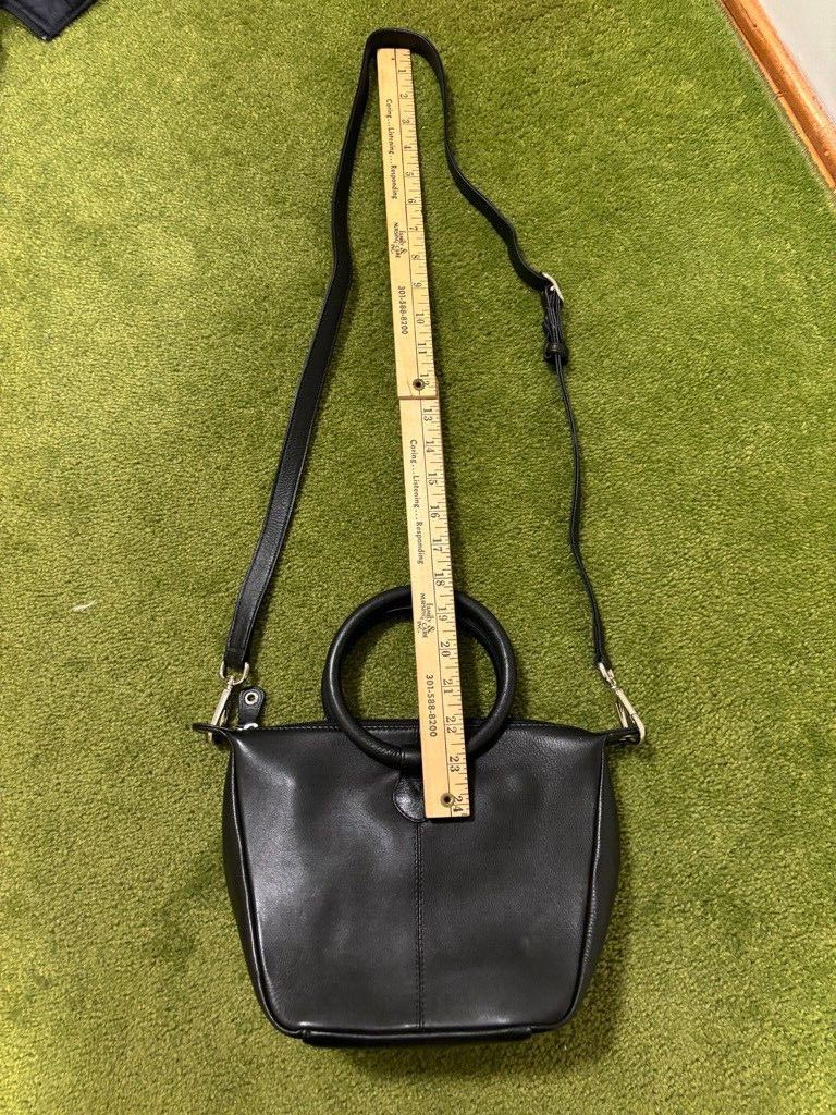 BLACK LEATHER DOUBLE RAINDROP HANDLES, SHOULDER BAG, LEOPARD FABRIC LINING