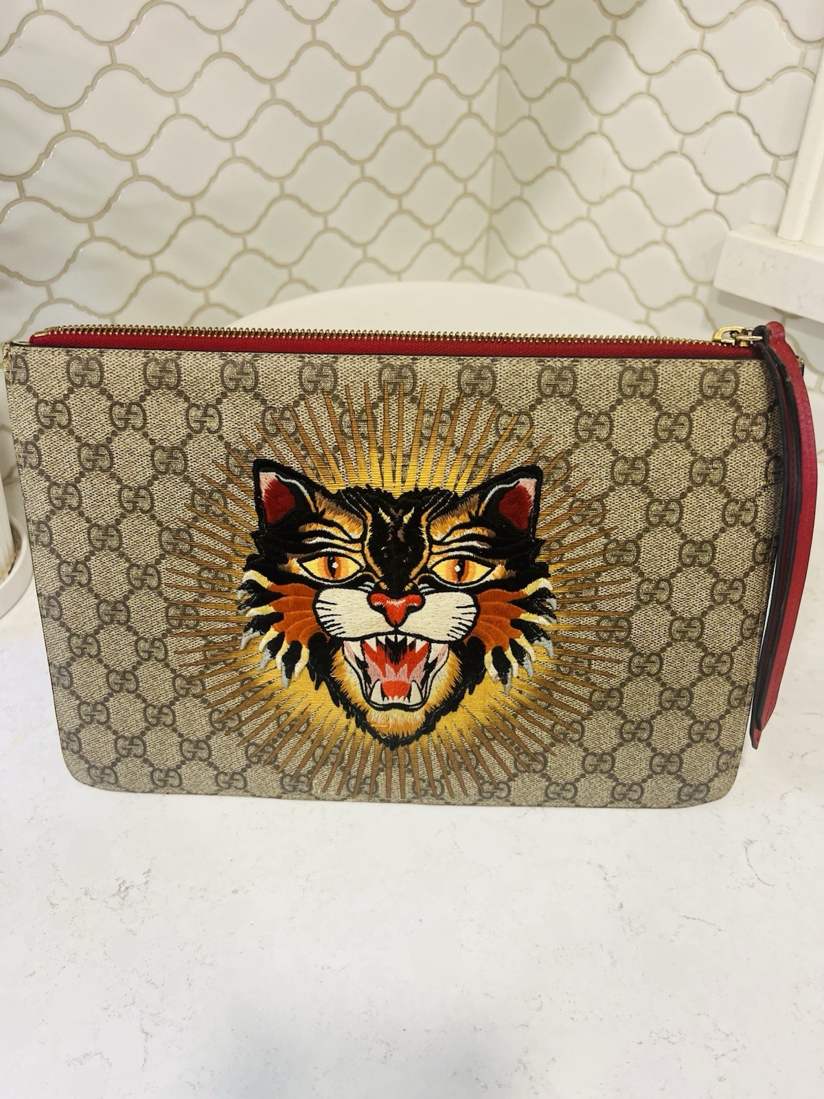 Authentic Gucci GG Supreme Angry Cat Zip Pouch COA (Needs Repair)