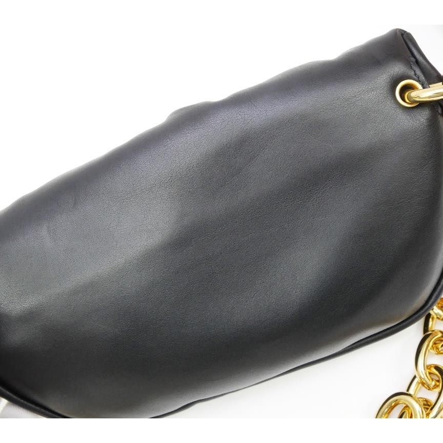 BOTTEGA VENETA Bag: The Chain Pouch Black W23*H14cm w/dust bag;