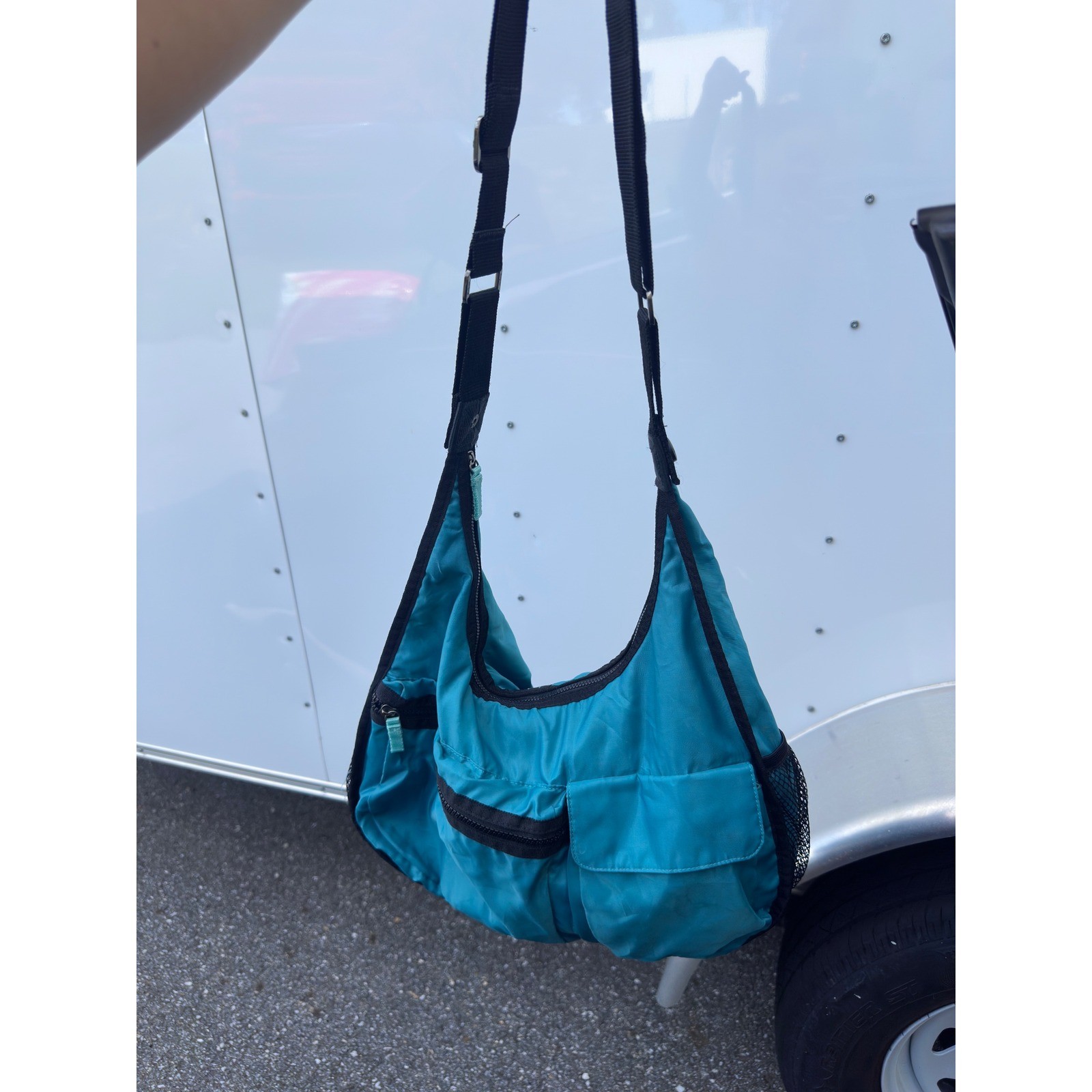 Thirty-One Teal Blue Explorista Crossbody Hobo Bag