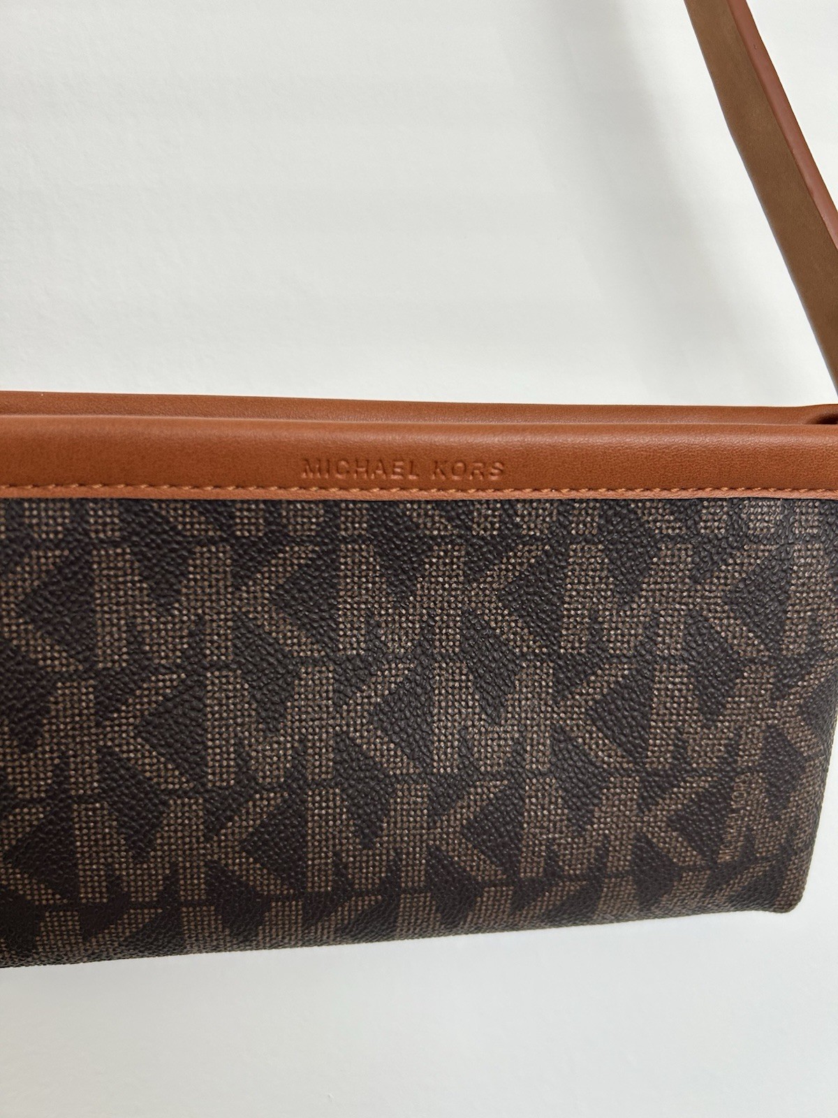 Michael Kors MK Signature Logo Belt Bag Pouch Fanny Pack Brown