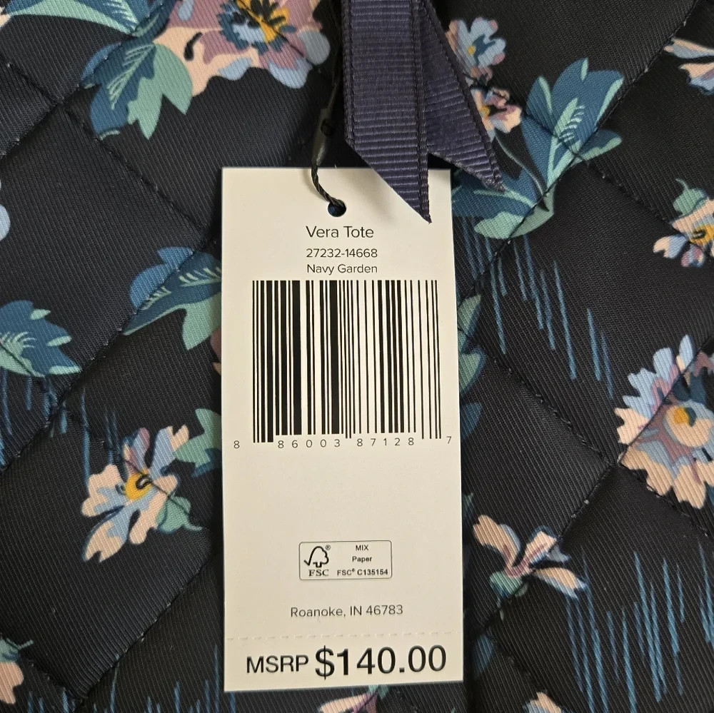 Vera Bradley Vera Tote Bag Navy Garden New with Tags