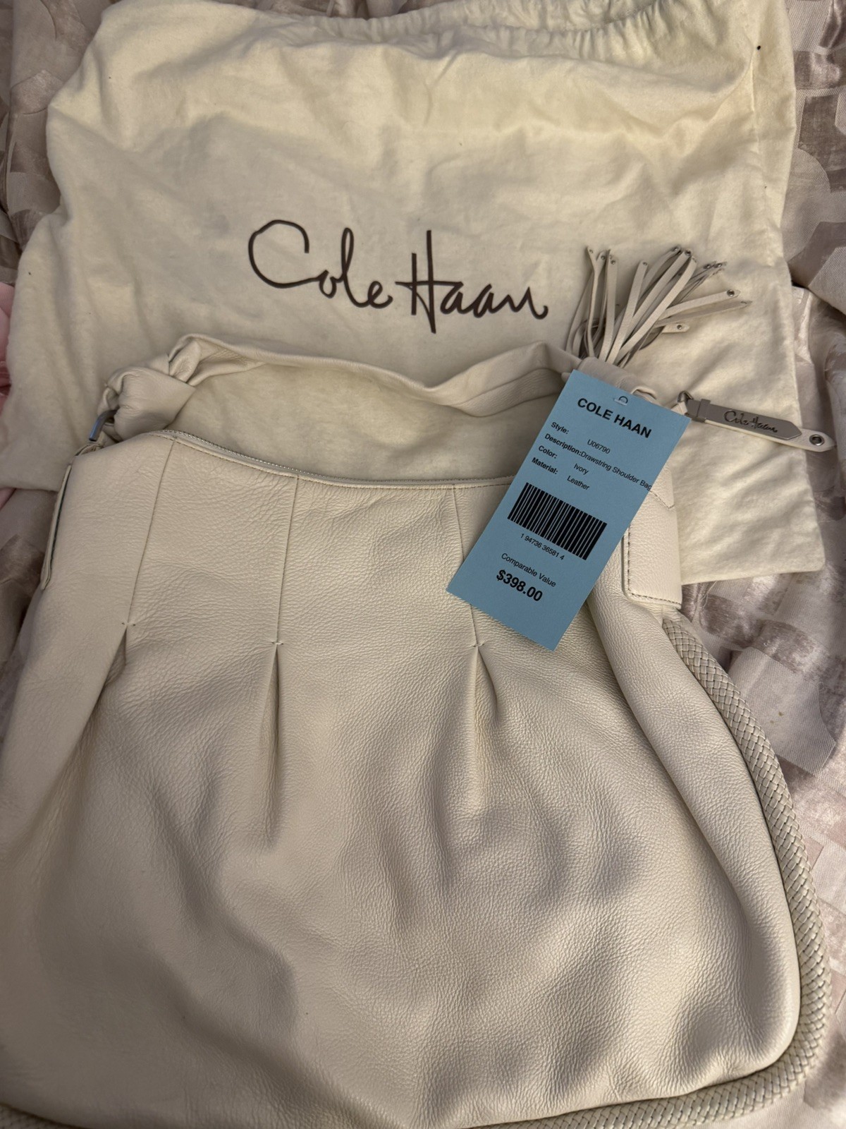 Cole Haan Vintage Hobo Handbag Shoulder Bag Ivory Pebbled Leather Large Women’s
