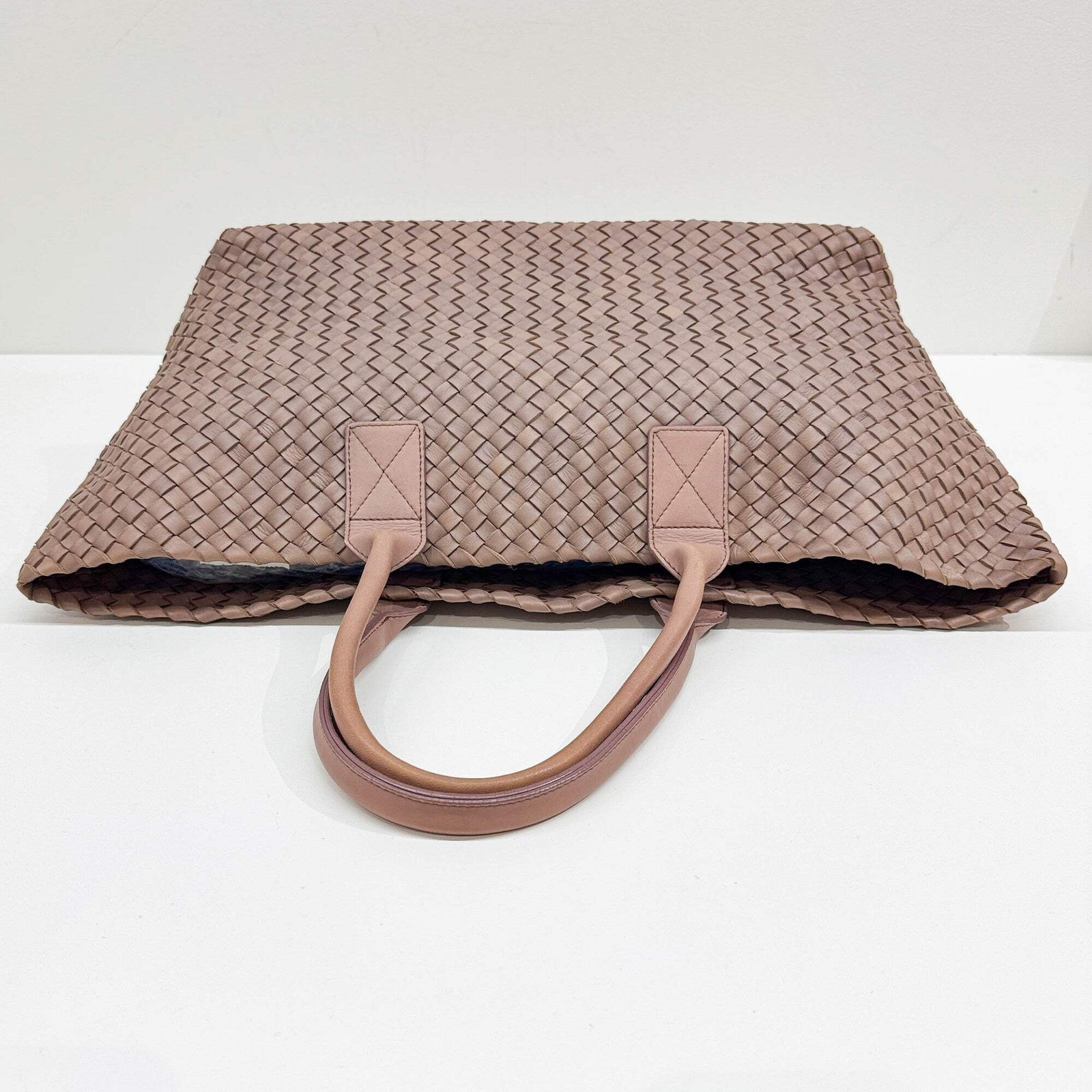 BOTTEGA VENETA Cabat Intrecciato Mauve Pink Tote Bag