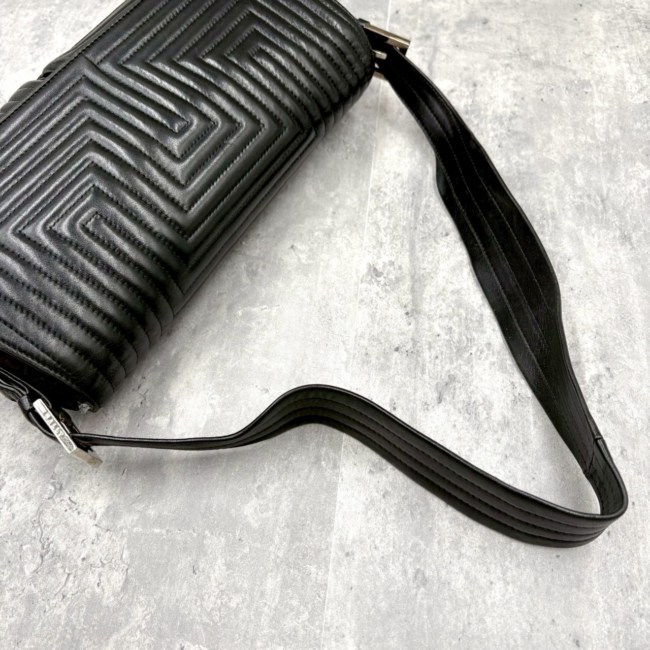 BALLY Leather Quilted Flap Shoulder Bag Geometric Stitch Black Y2K Vintage Auth