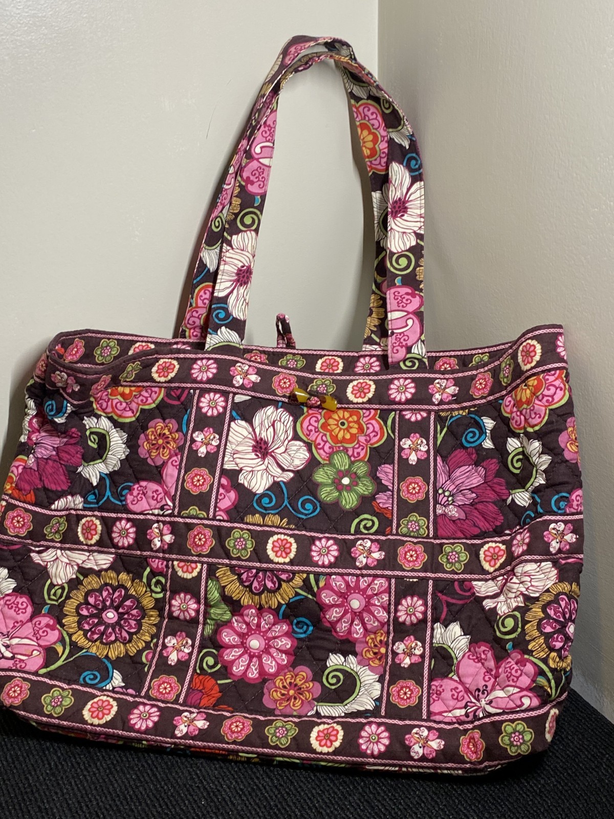 4 PCS! Vera Bradley Mod Floral Pink Tic Tac Tote, Belt, Little Betsy, Book Cover