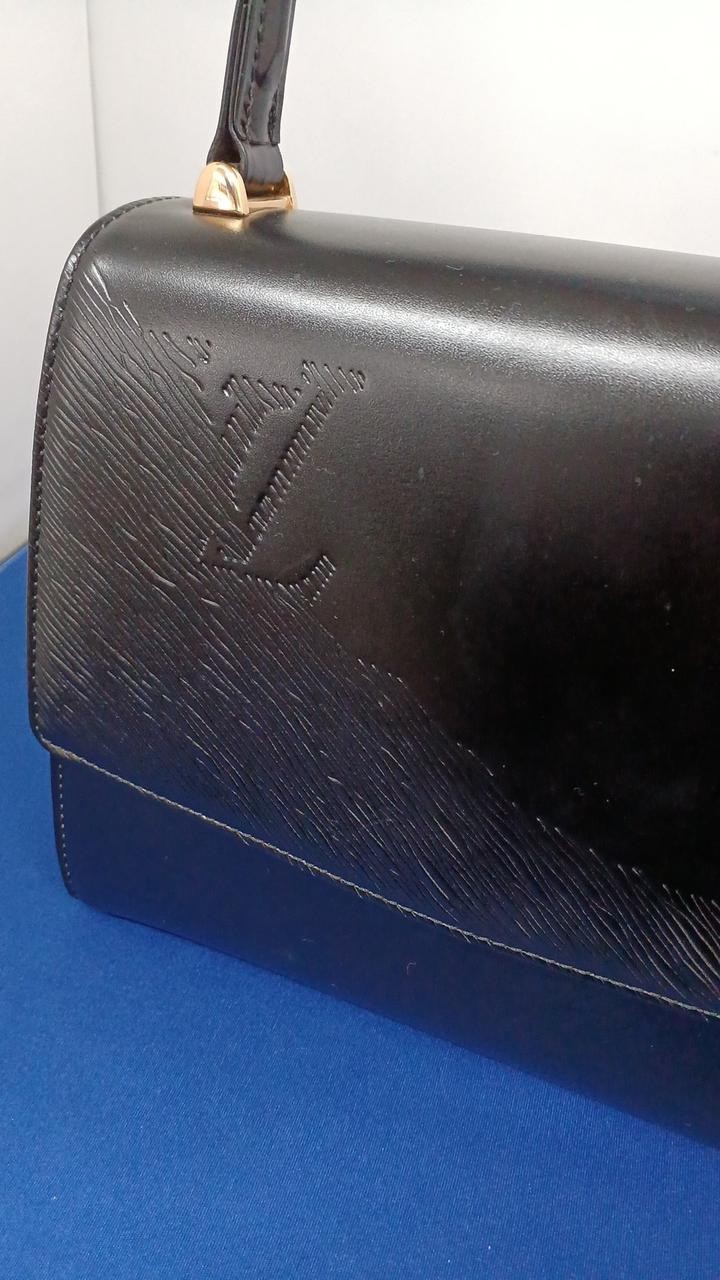 LOUIS VUITTON Top Handbag M63902 Black Size Width 9.06 inches Women