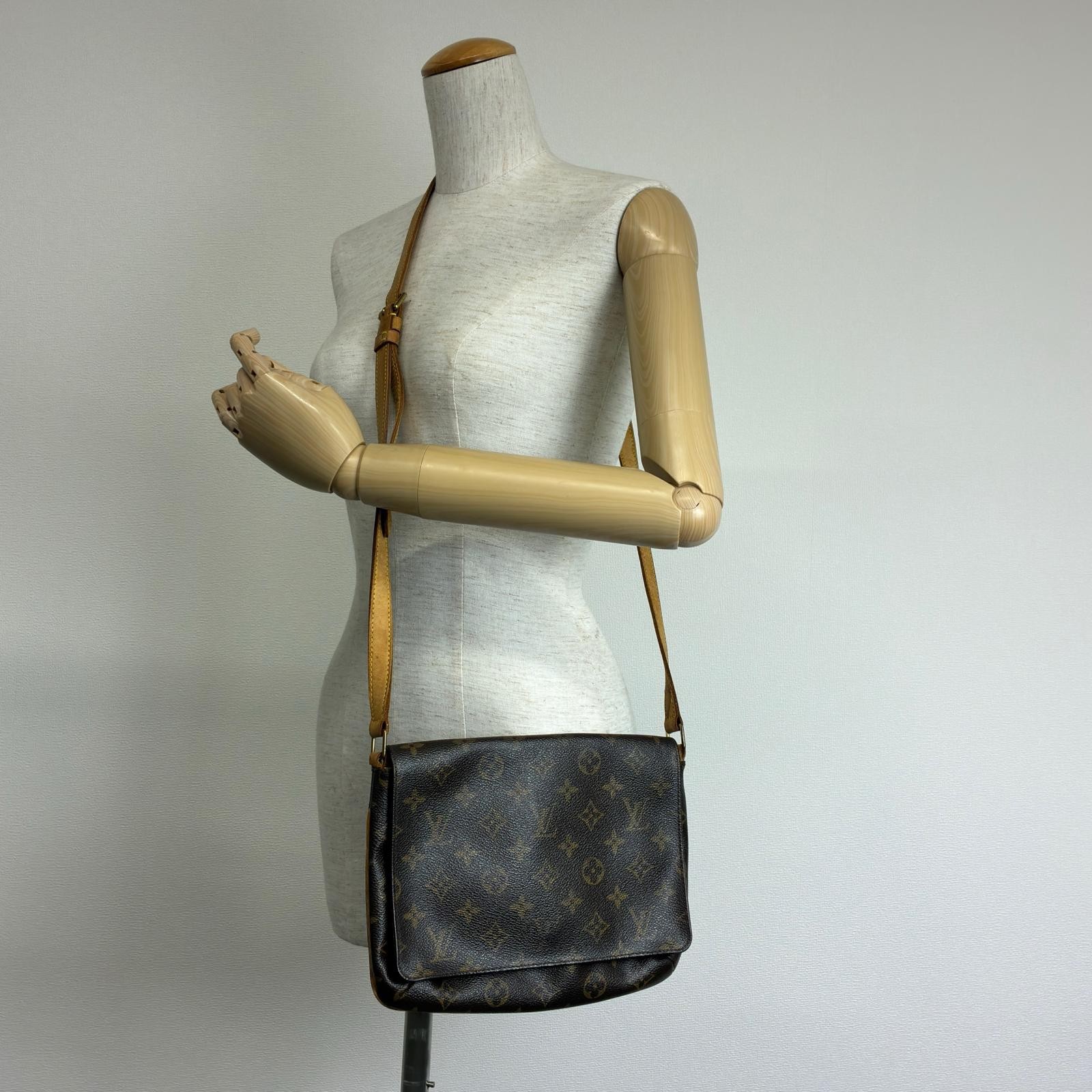LOUIS VUITTON Muse Tango Shoulder Bag M51388 Monogram canvas Brown