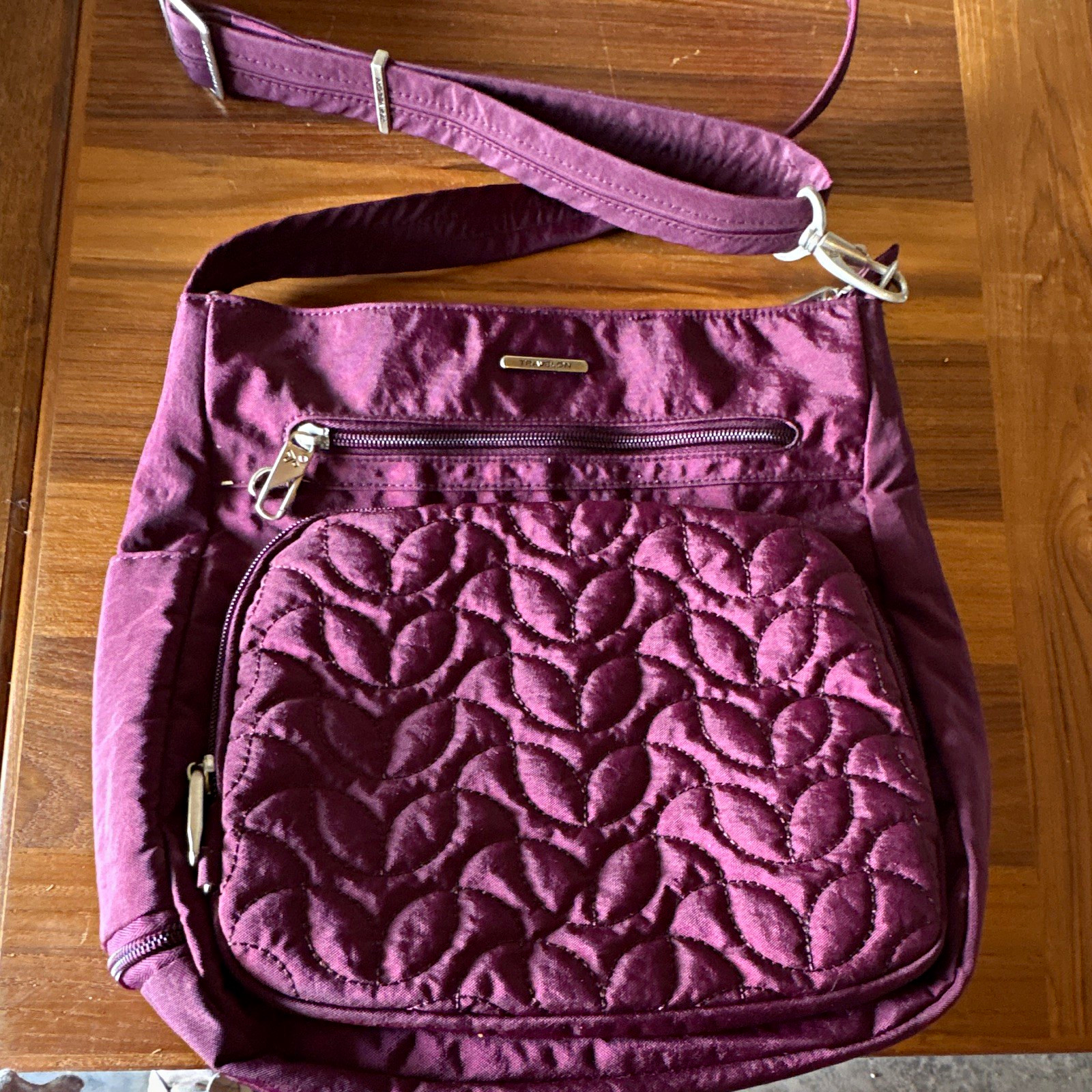 Travelon Purple Medium Quilted Crossbody Bag Zip Closure, Adjustable Strap