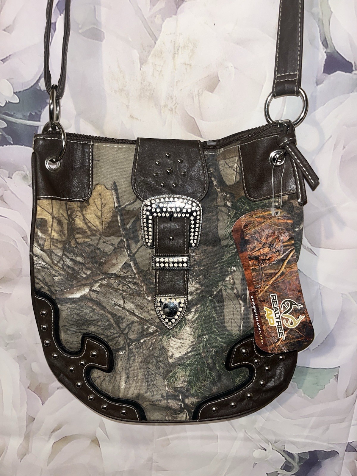 Realtree Womens Crossbody Camouflage Studded Buckle Purse Handbag Y2K NEW Tag