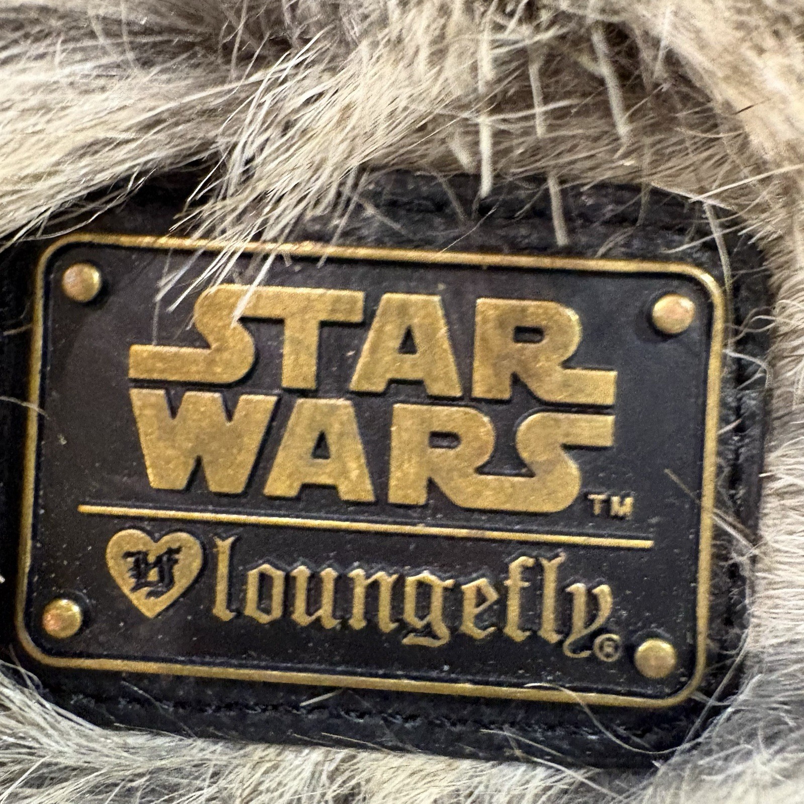 EXCELLENT Loungefly OG Disney Star Wars Ewok Furry Backpack
