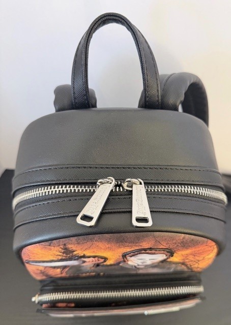 Loungefly Halloween Michael Myers House Mini Backpack Earth Ent Ltd Edition