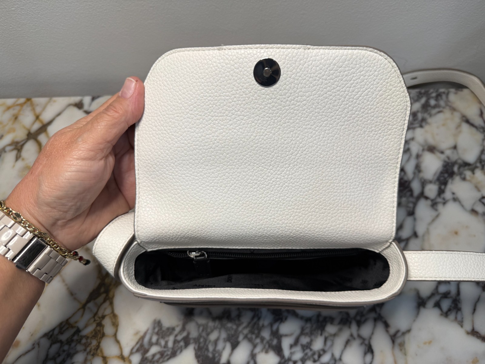 DKNY white leather shoulder Bag