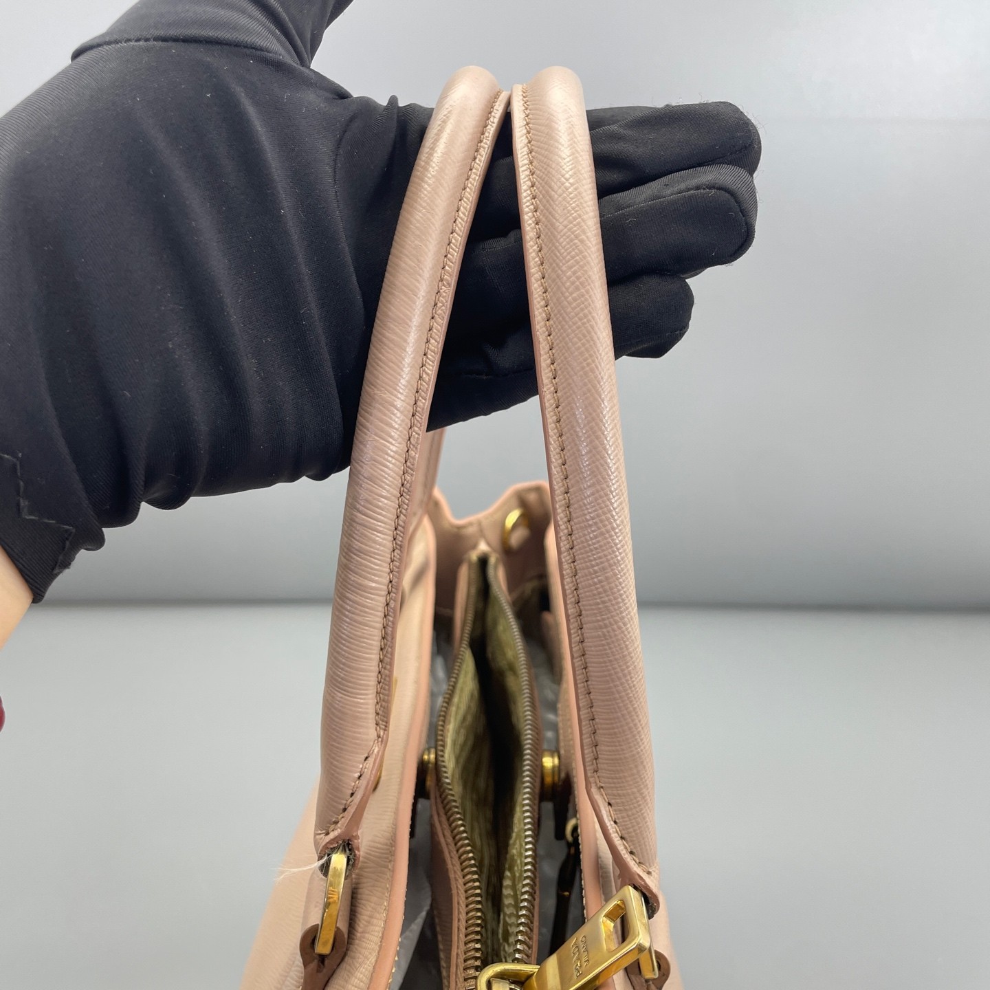AUTH PRADA Galleria Medium Nude Pink Saffiano Leather Tote Handbag.
