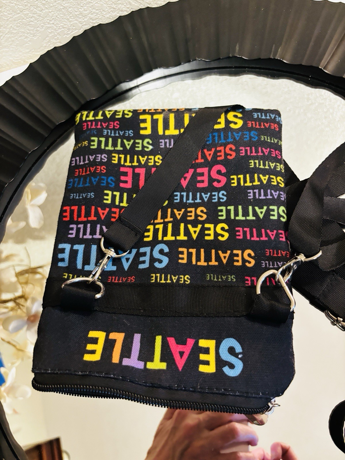 Seattle Canvas Crossbody Bag Pouch Compact Travel Passports 18” Adjustable Drop