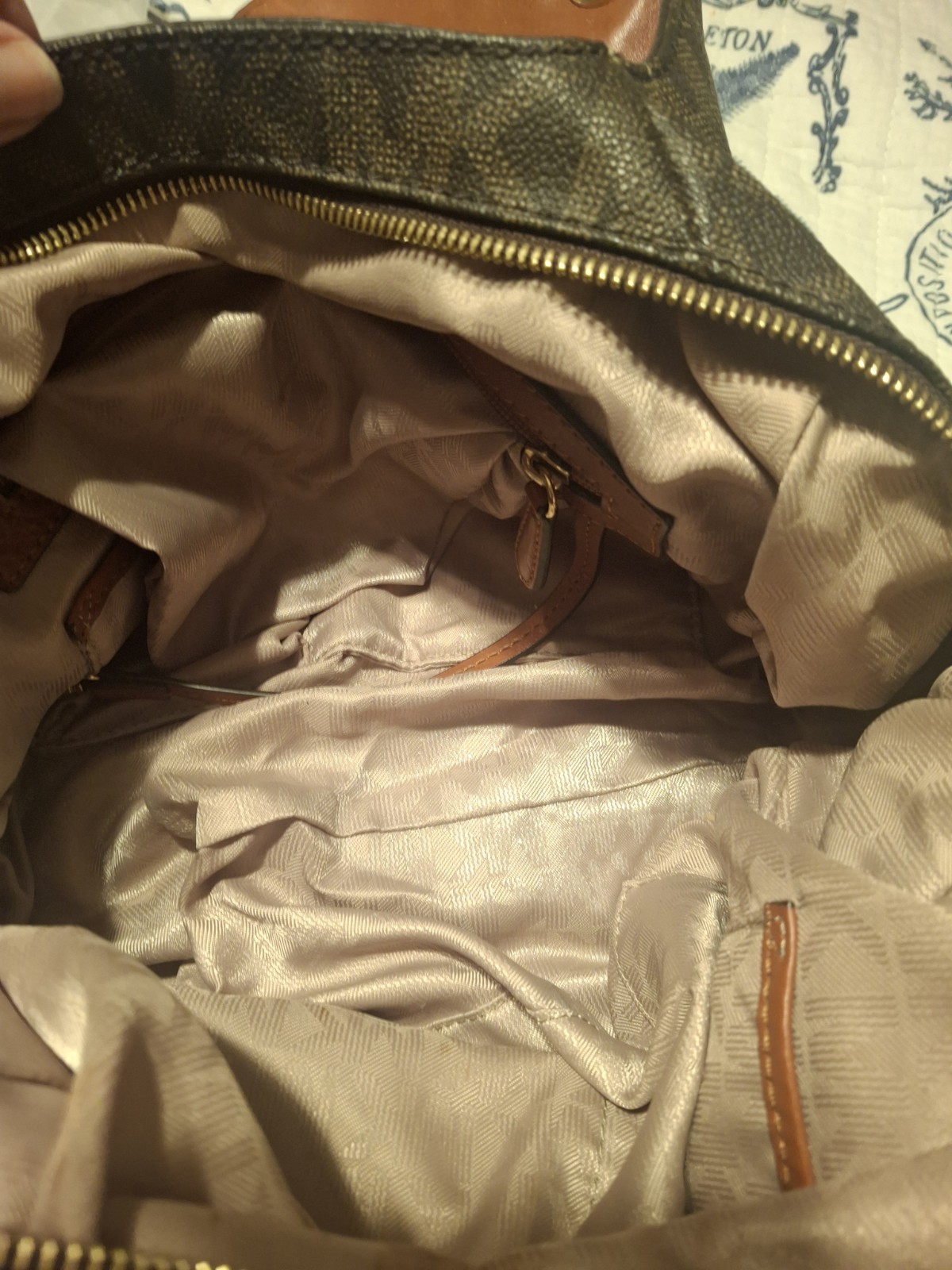 Michael Kors Logo Fulton Shoulder Bag Brown Gold Zip/Snap Charm