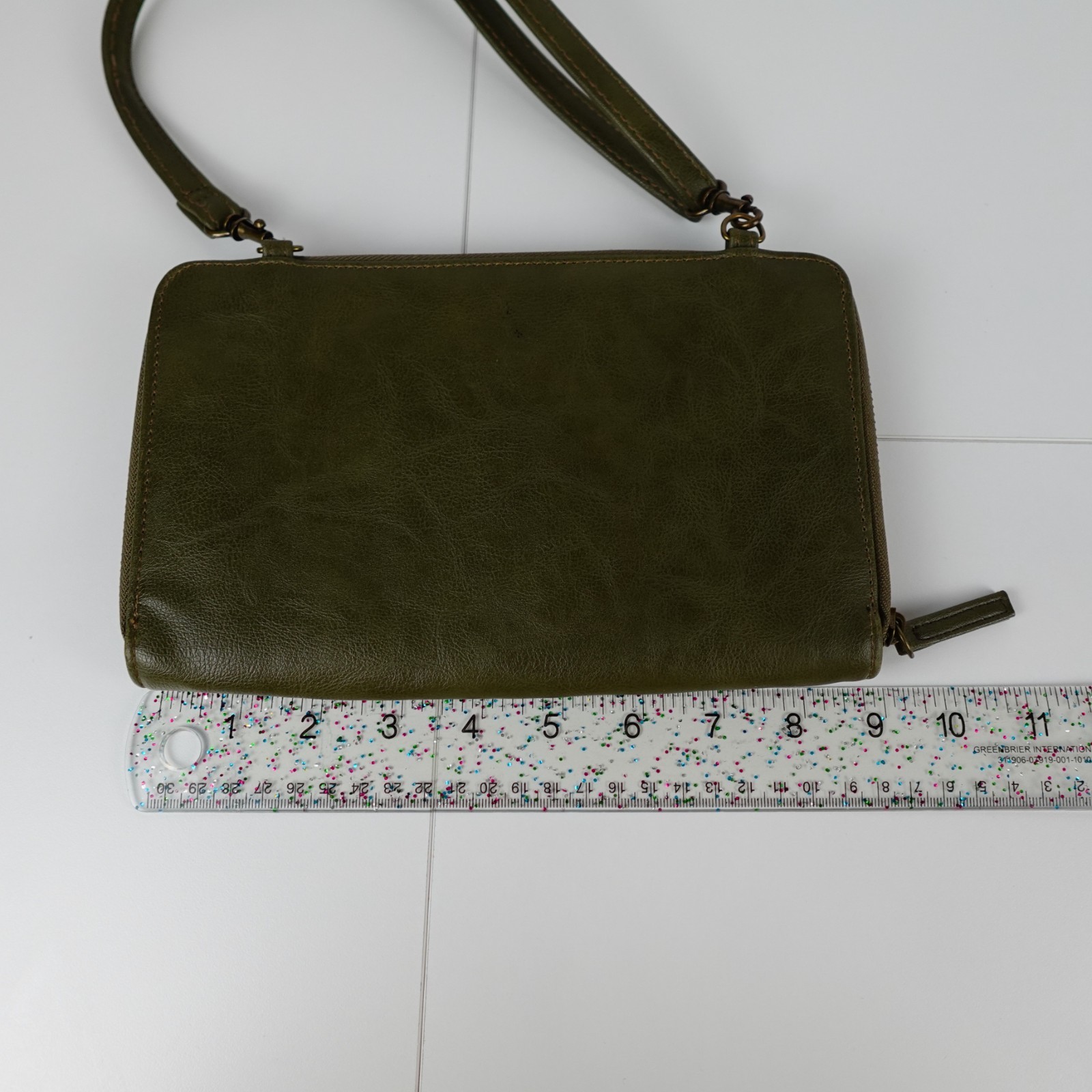Green Crossbody Purse/Wallet Zip Closure Exterior/Interior Pockets Card Slots