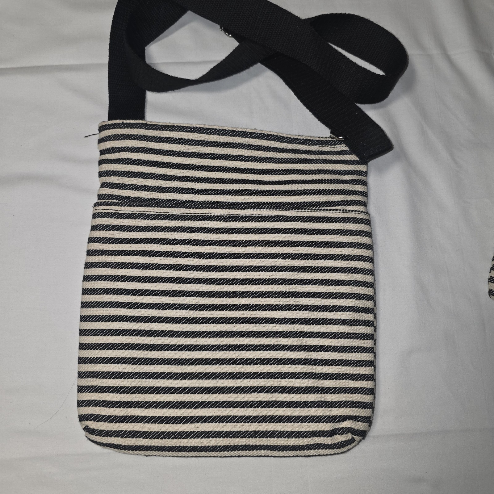 Thirty-One black & cream color crossbody bag purse Forget Adulting Go Camping