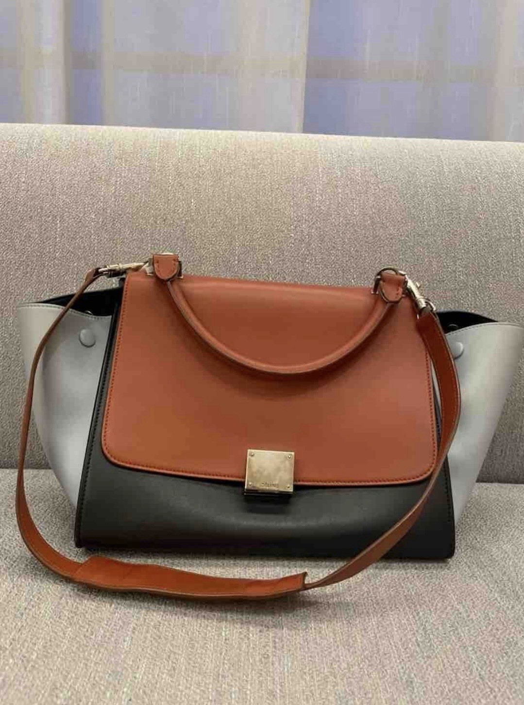 AUTHENTIC CELINE Trapeze Tricolor bag Bag Detachable Strap Zip Brown/Black/Gray
