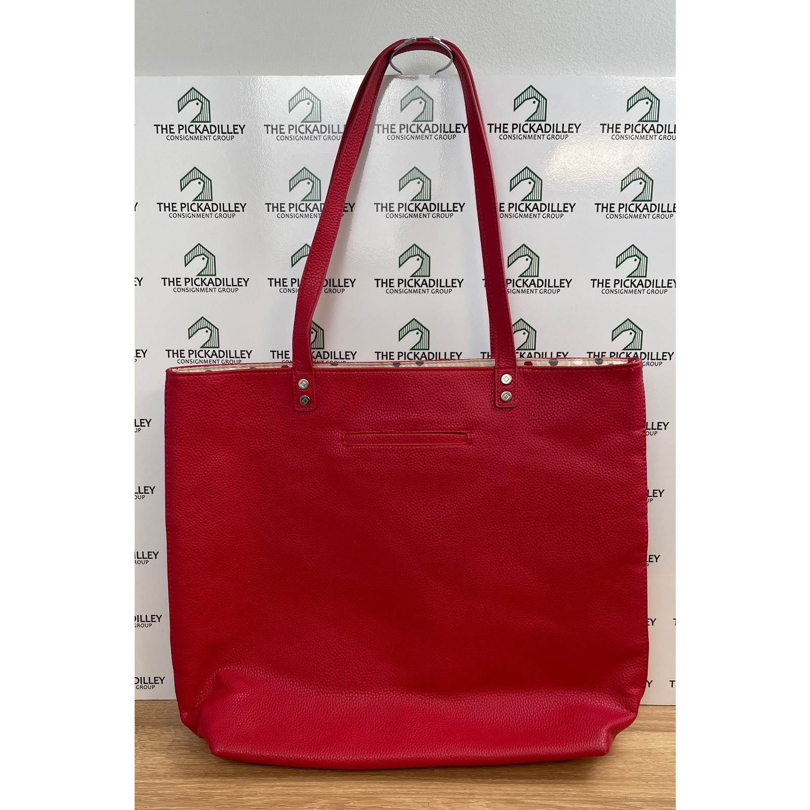 Thirty-One Around Town Tote Red Pebbled Faux Leather Shoulder Bag Polka Dot