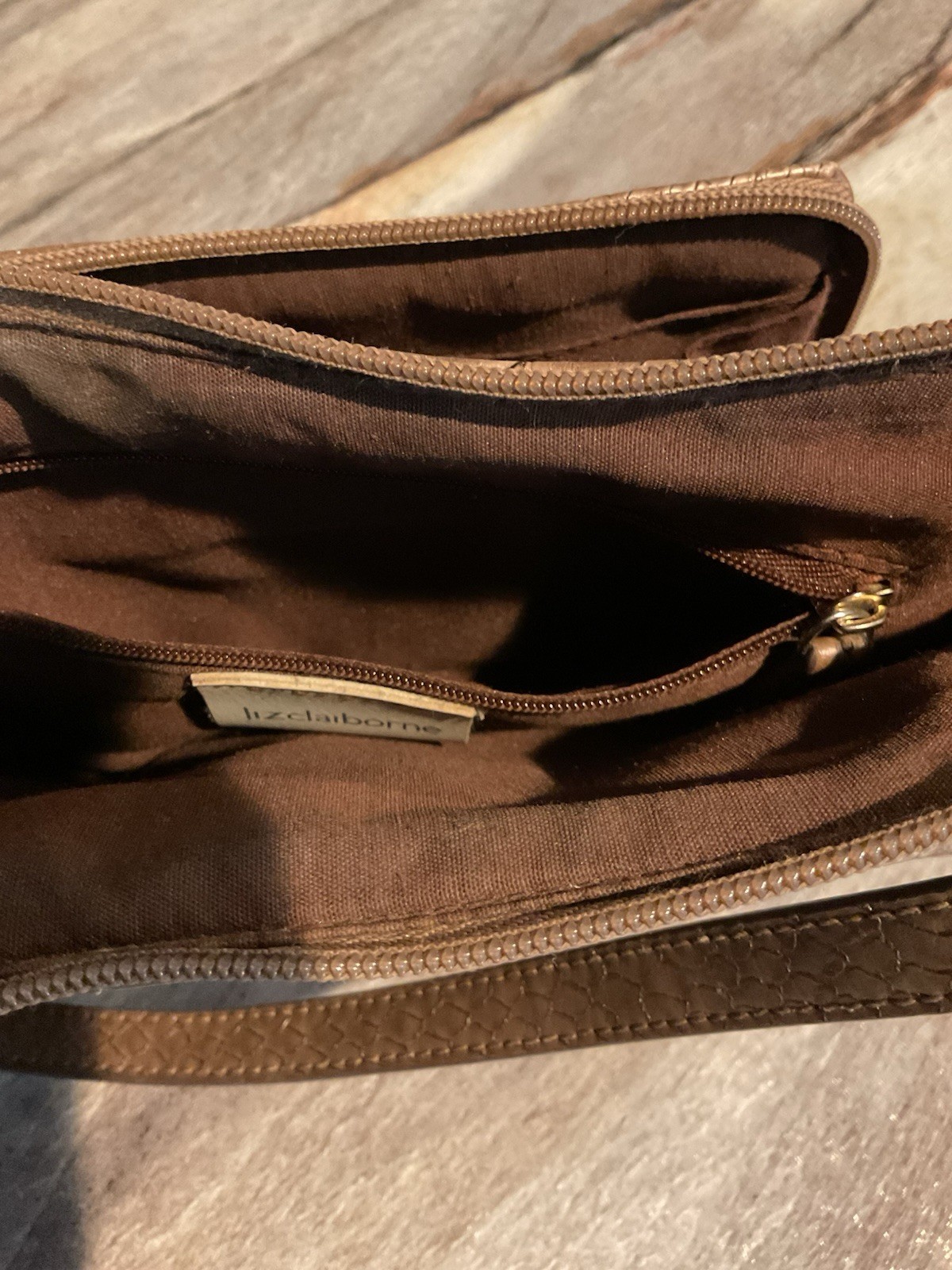 Liz Claiborne Mock Crock Pattern polyvinyl Crossbody Purse