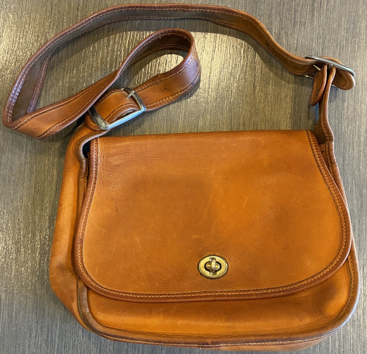 Brown Leather Shoulder Bag Turn Lock Flap Closure Brass Hardware