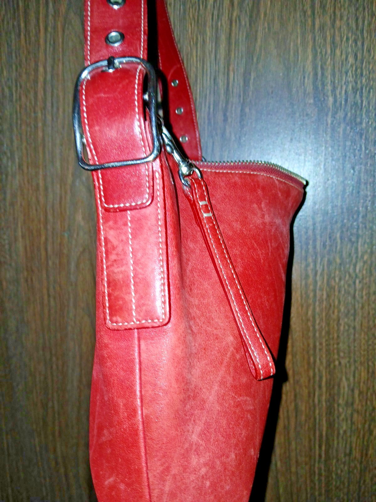 COACH Red Leather Legacy slim hobo shoulder bag adjustable J2S-9326 EUC