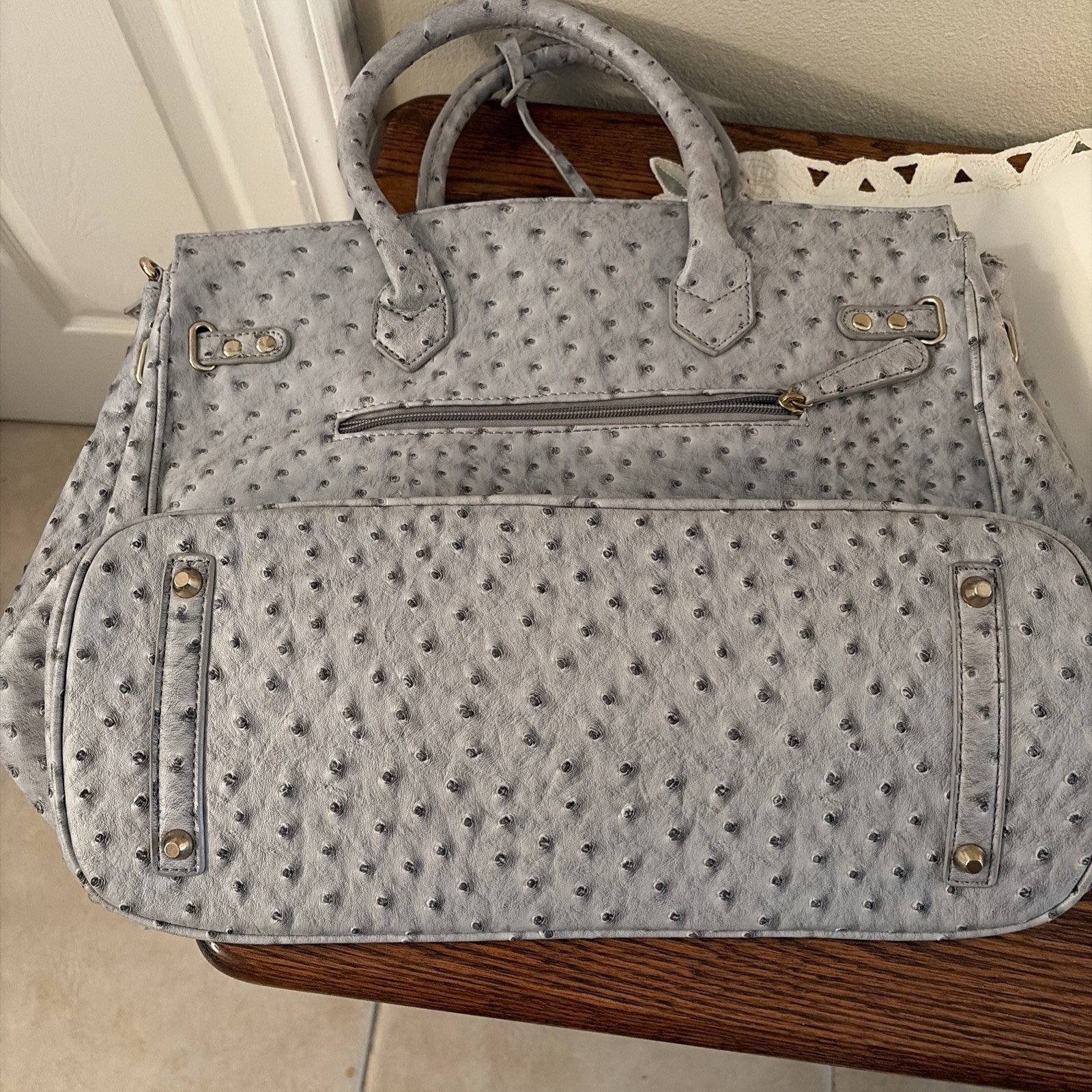 Penelope Ann Ostrich Skin Faux Leather Hand Shoulder Bag Gray/blue Oversized